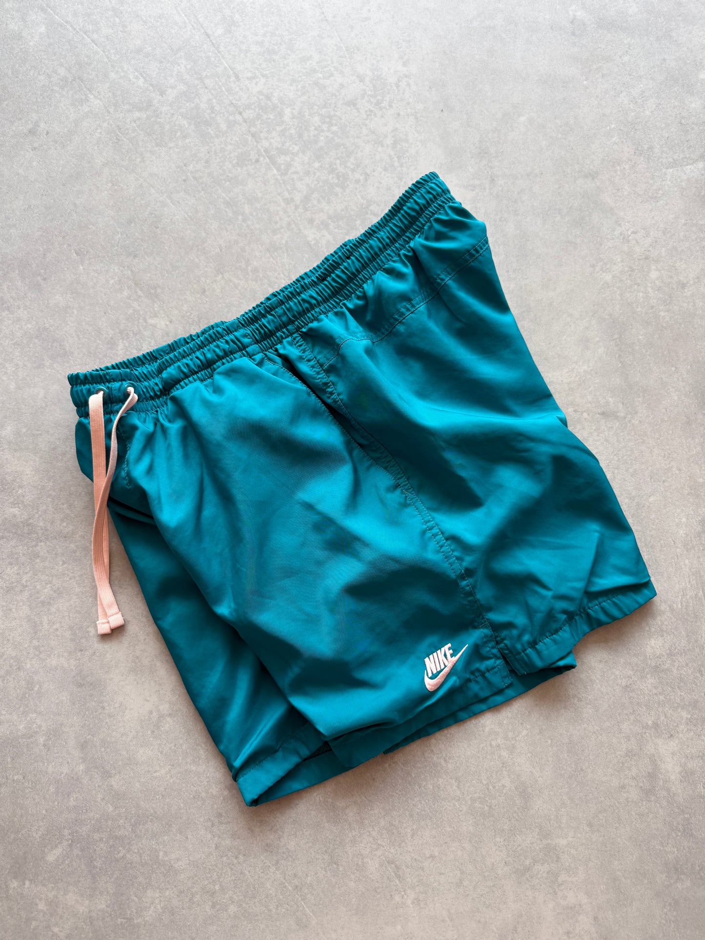 Nike muški zeleni sportski šorc (L)