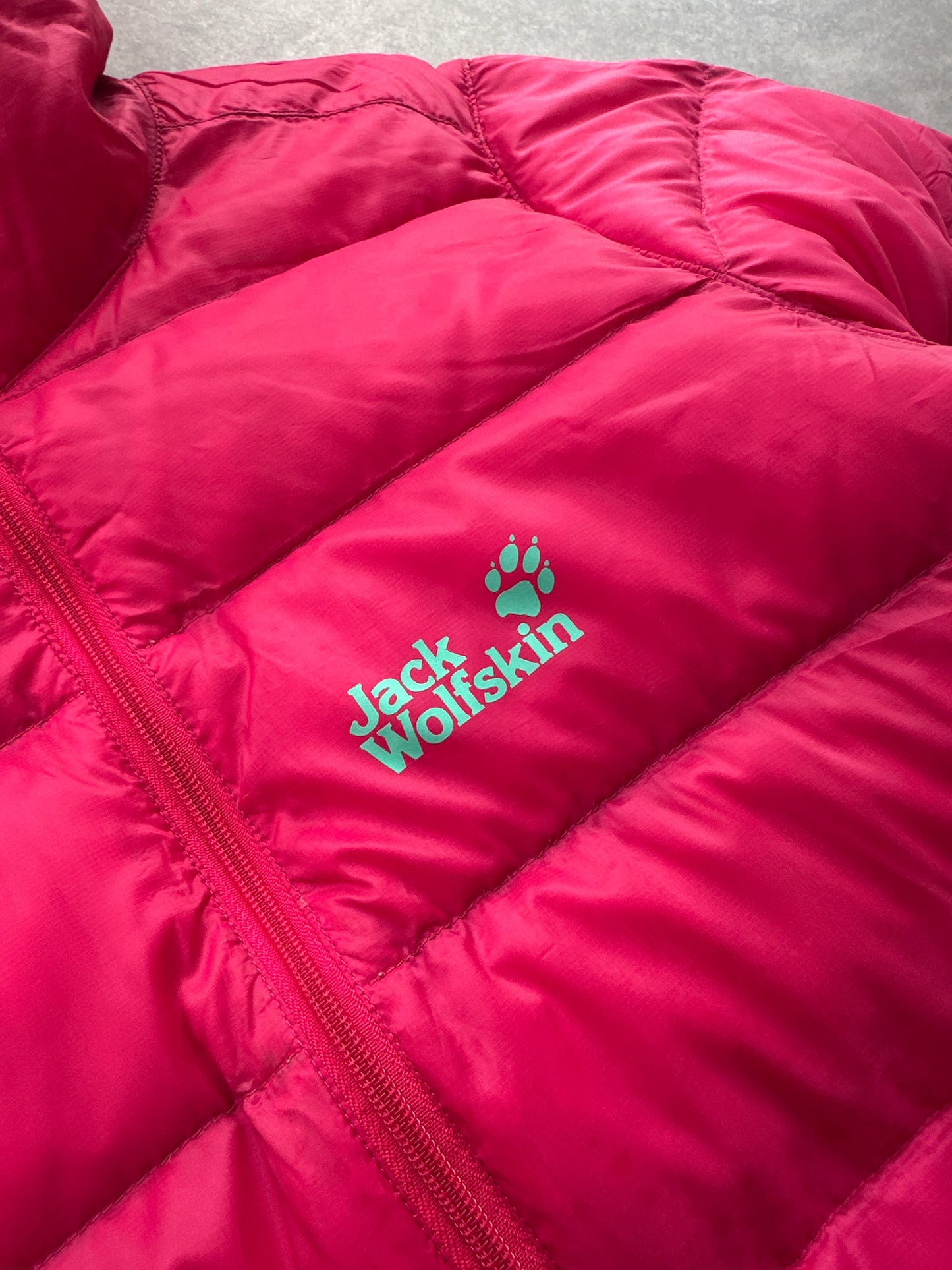 Jack Wolfskin ženska puffer jakna (S)