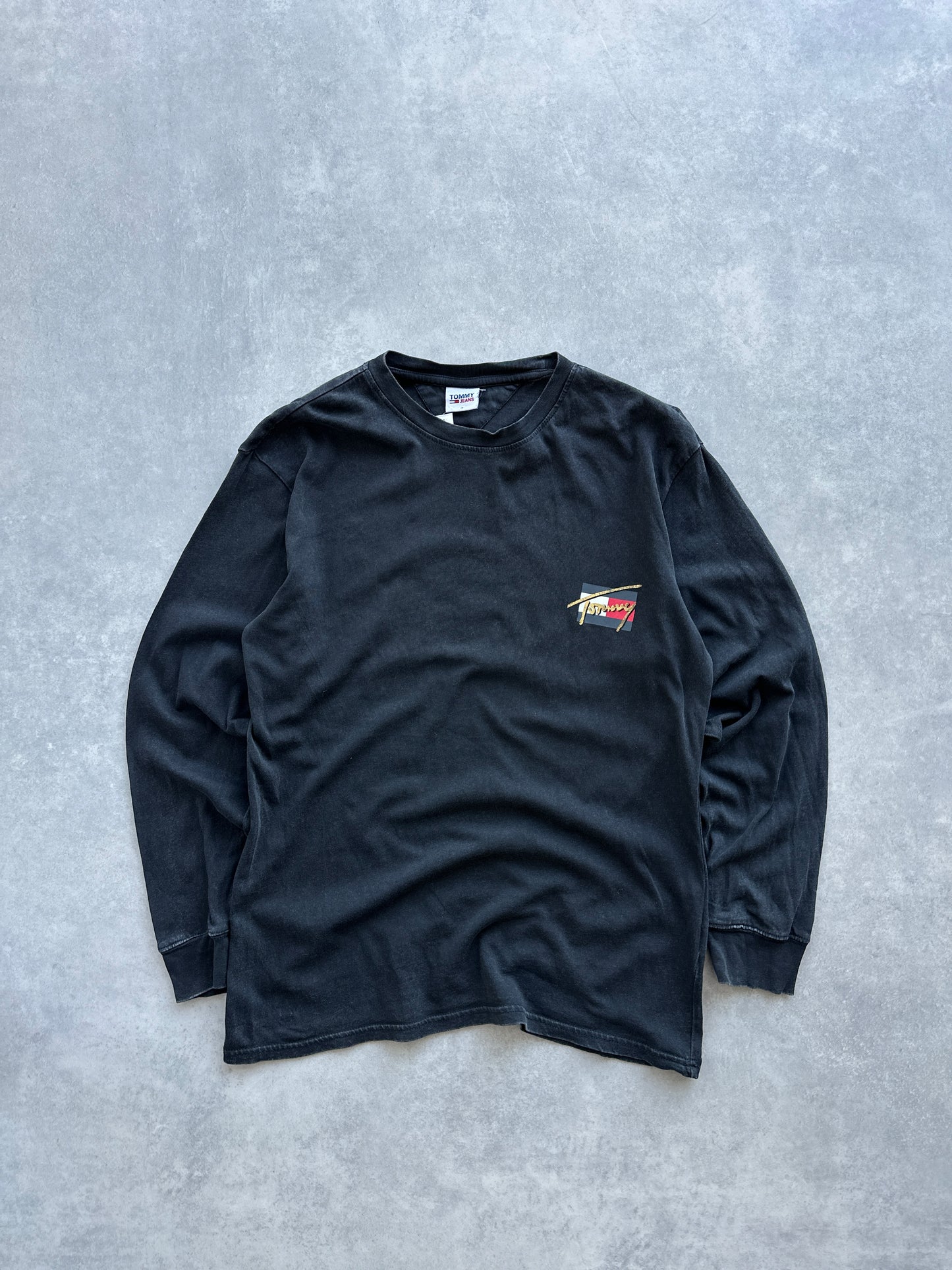 Tommy Jeans muška siva majica (M)