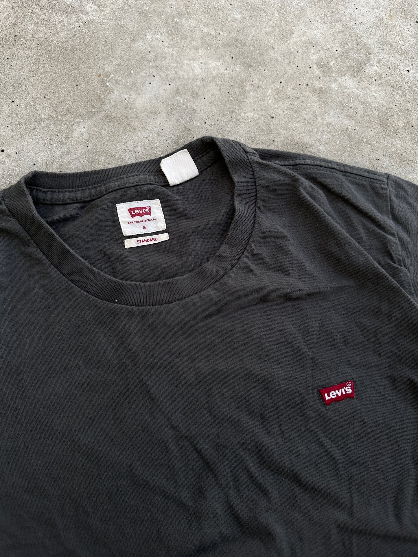 Levis muška charcoal majica (S)