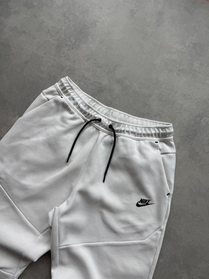 Nike Tech Fleece muška bijela trenerka (L)