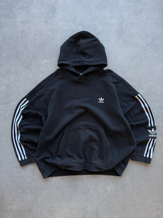 Adidas muška oversized crna dukserica (XL)
