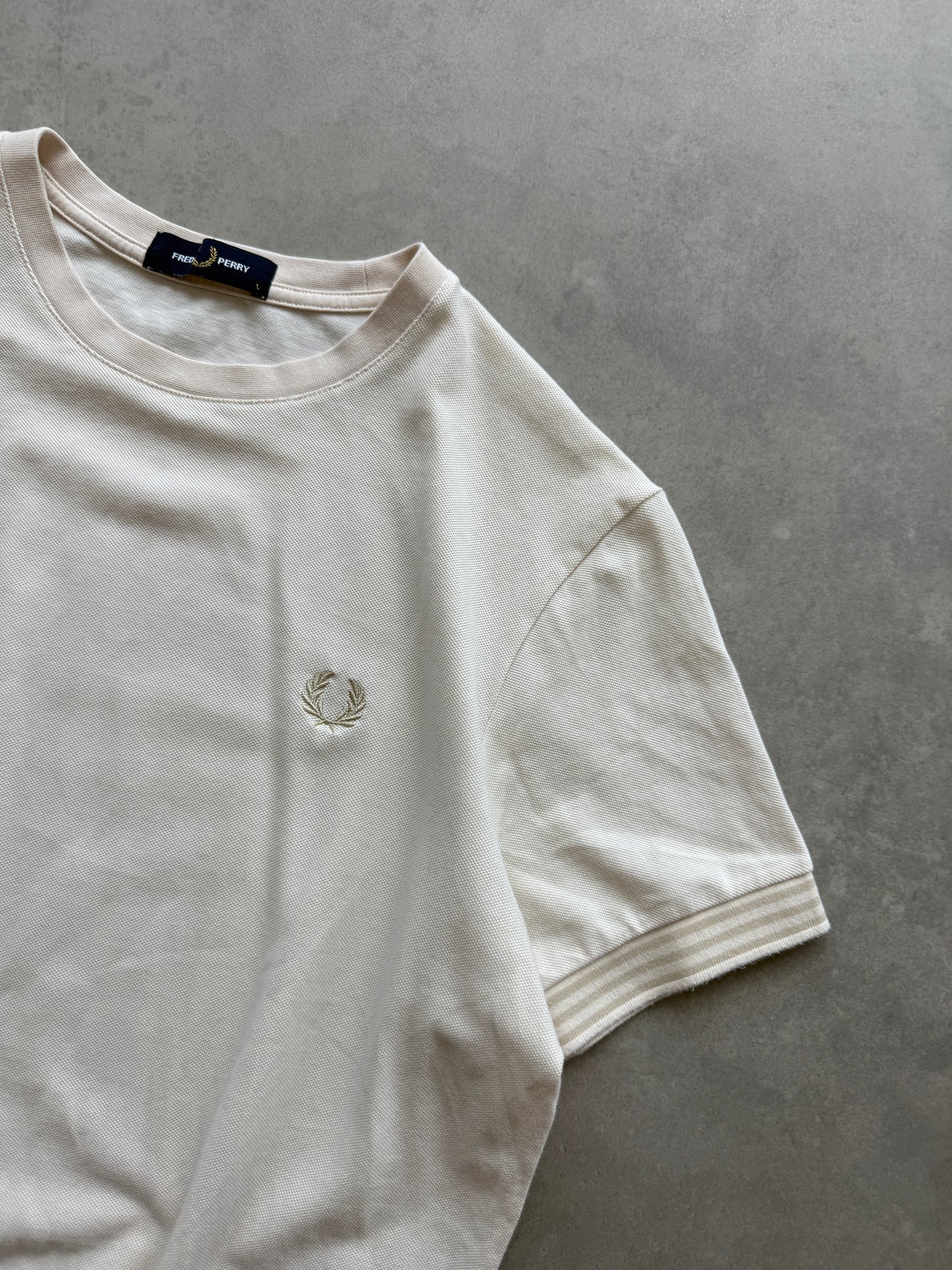 Fred Perry muška bež majica (M)