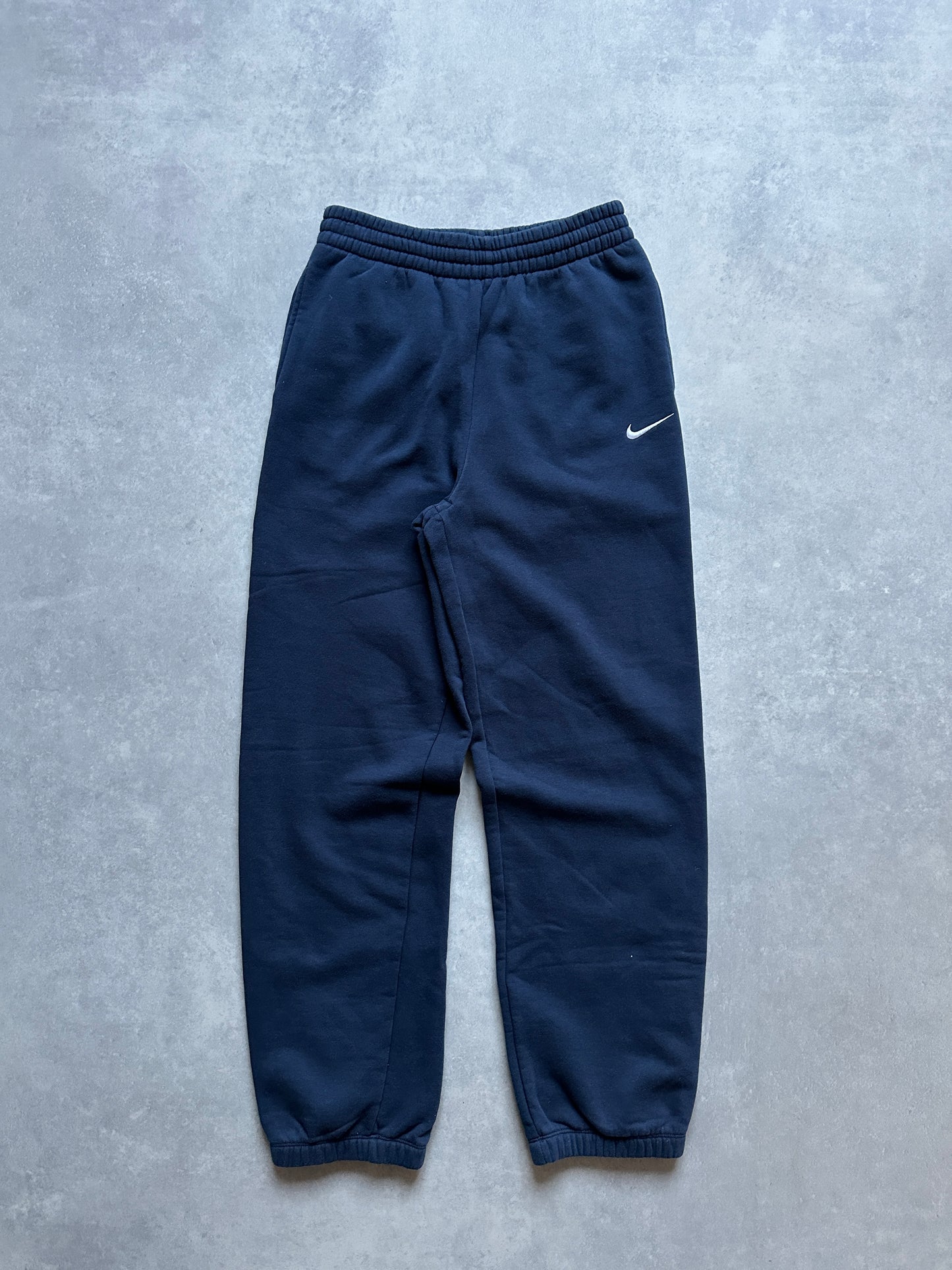 Nike basic navy djecija baggy trenerka (XL)