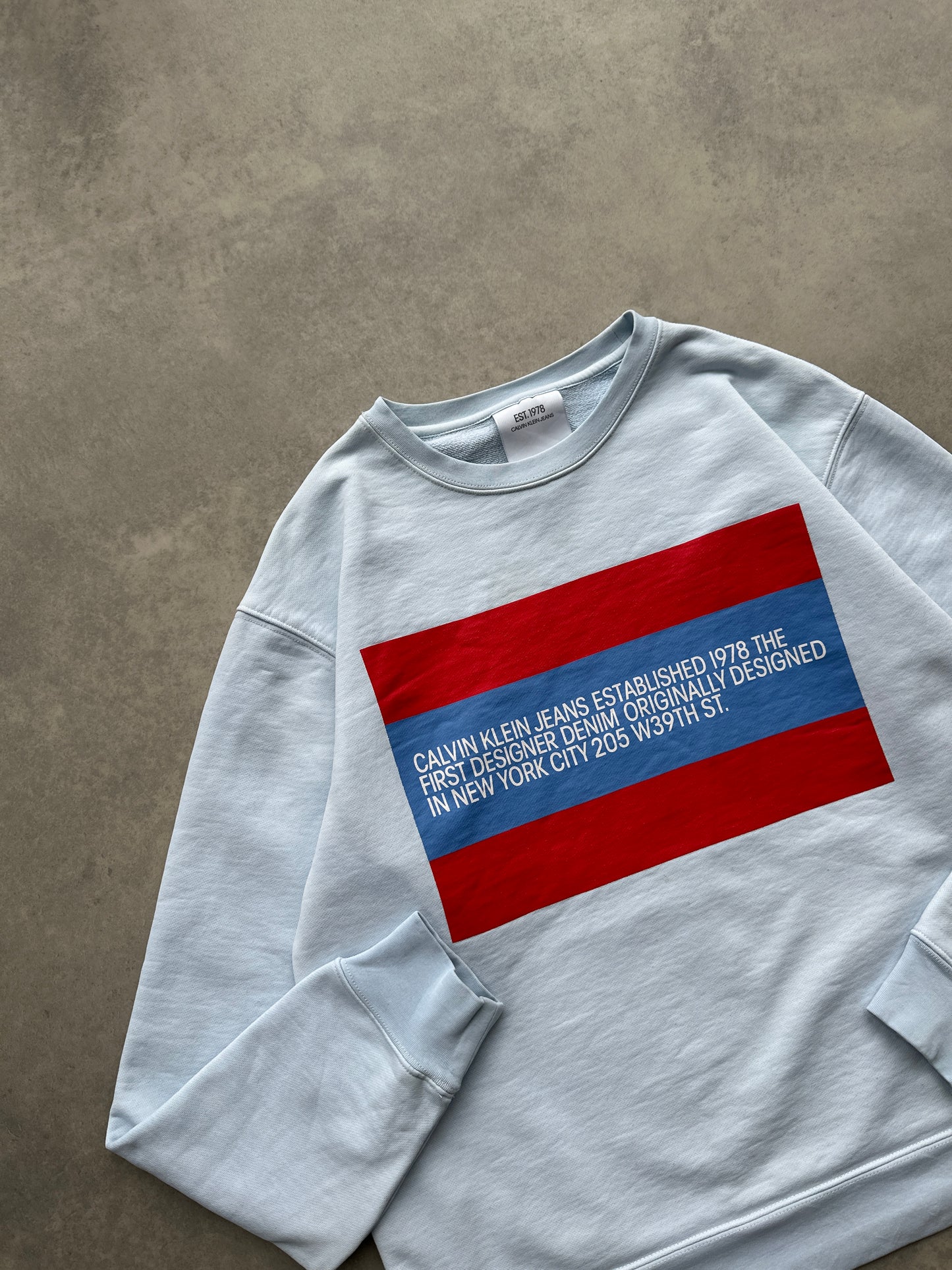 Calvin Klein Jeans muška plava dukserica (S)