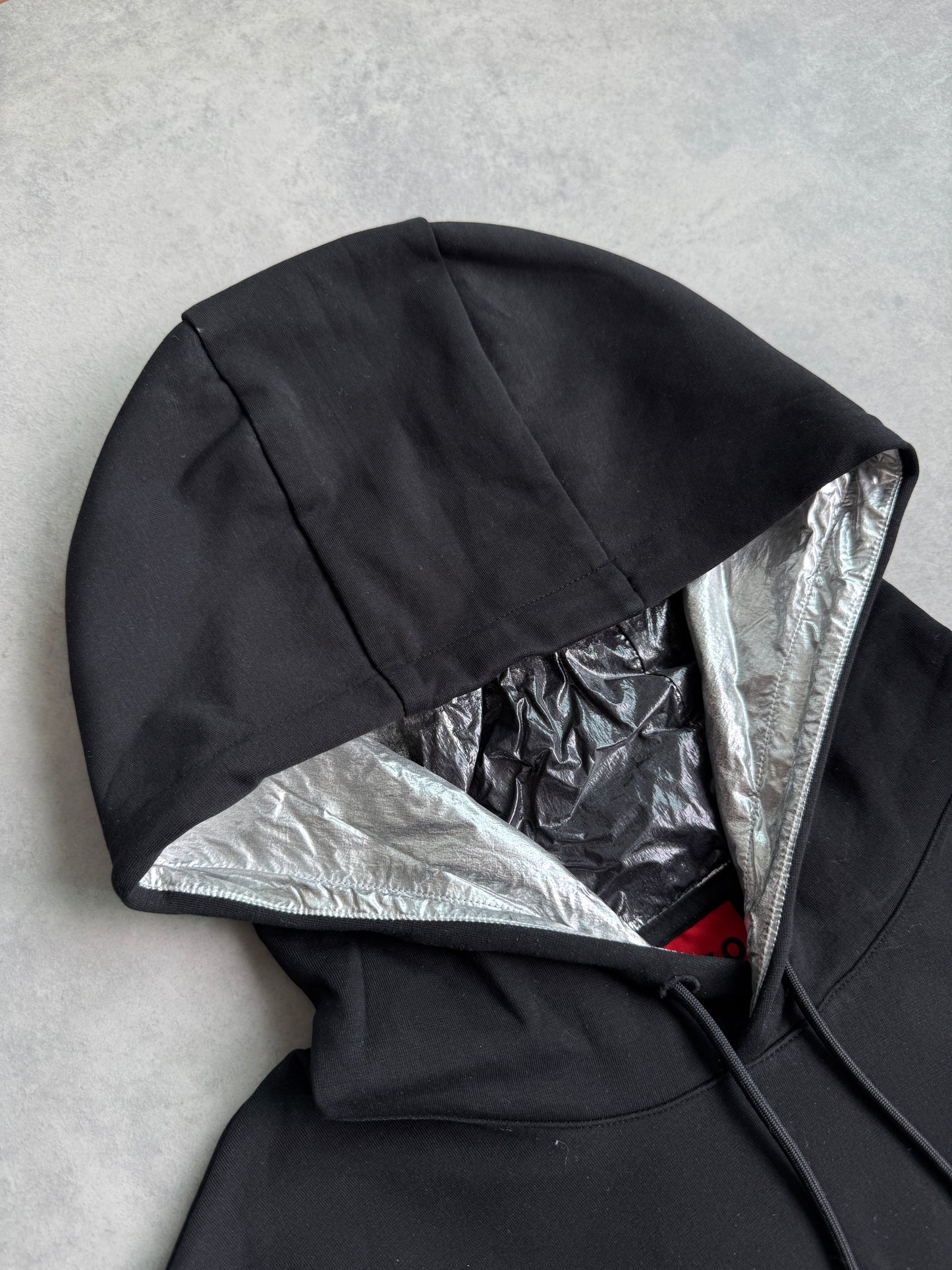 Hugo Boss muška crna dukserica (M)