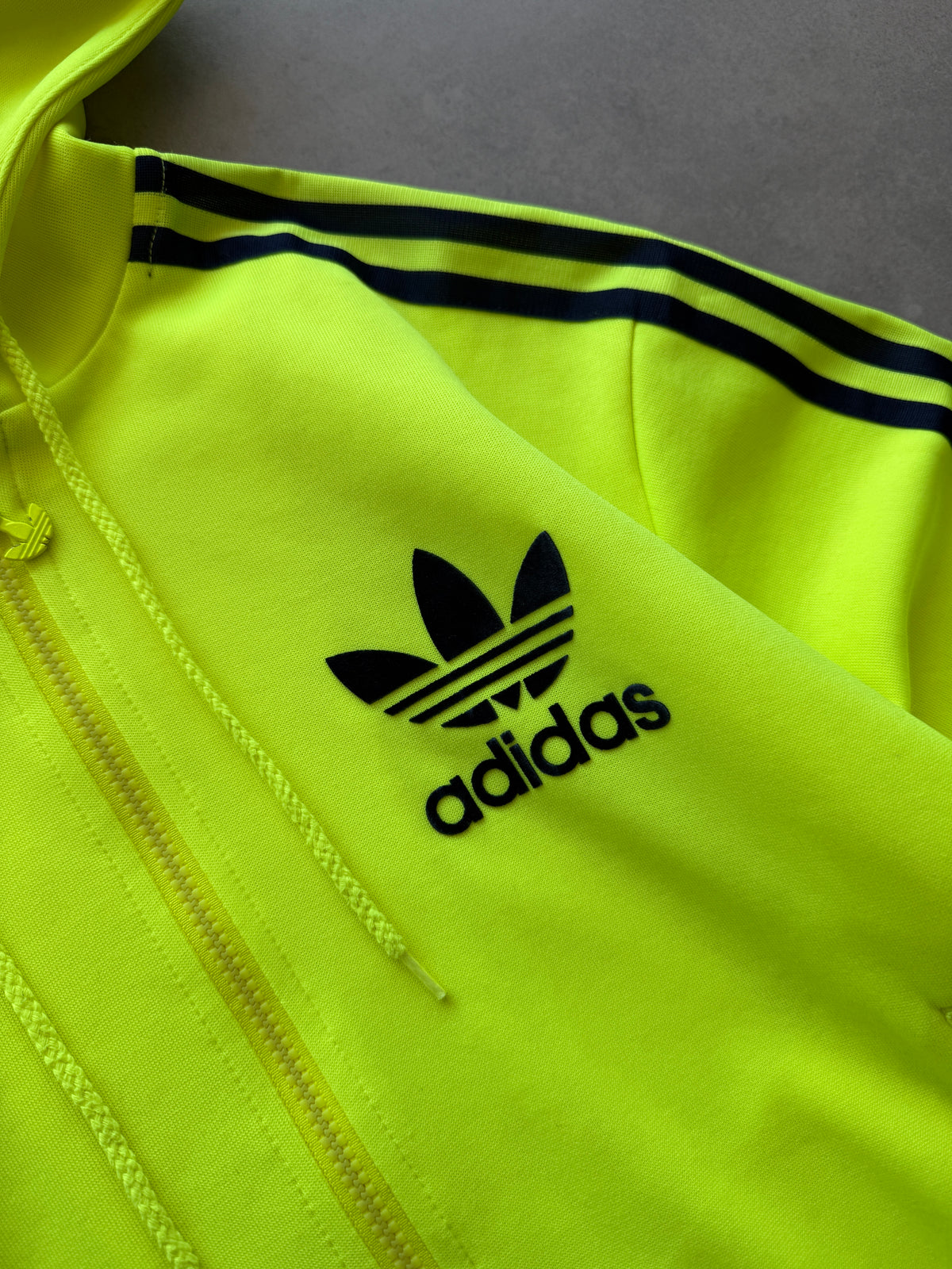 Adidas muška zelena retro dukserica (S)