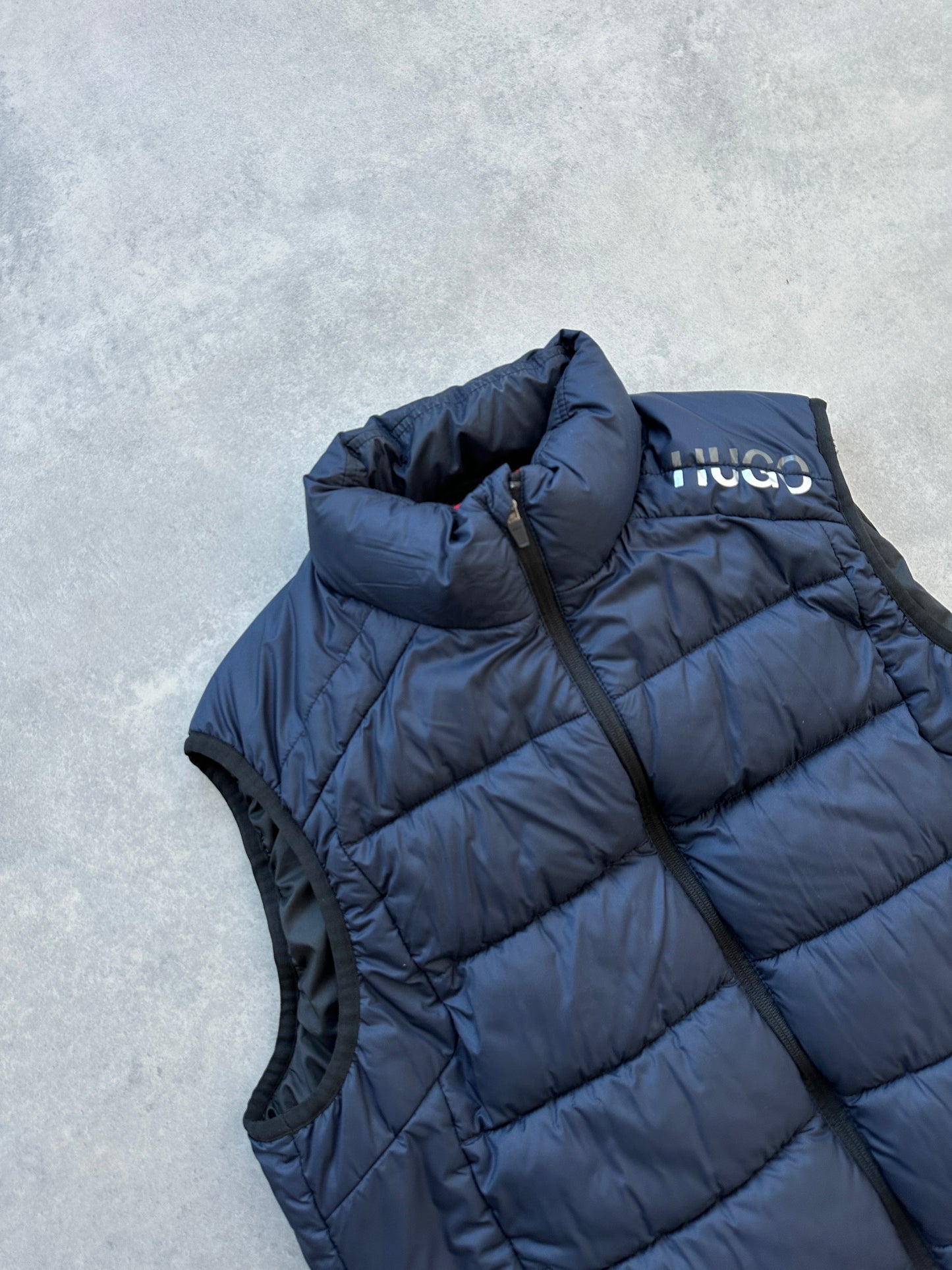Hugo Boss muški puffer prsluk (XL)