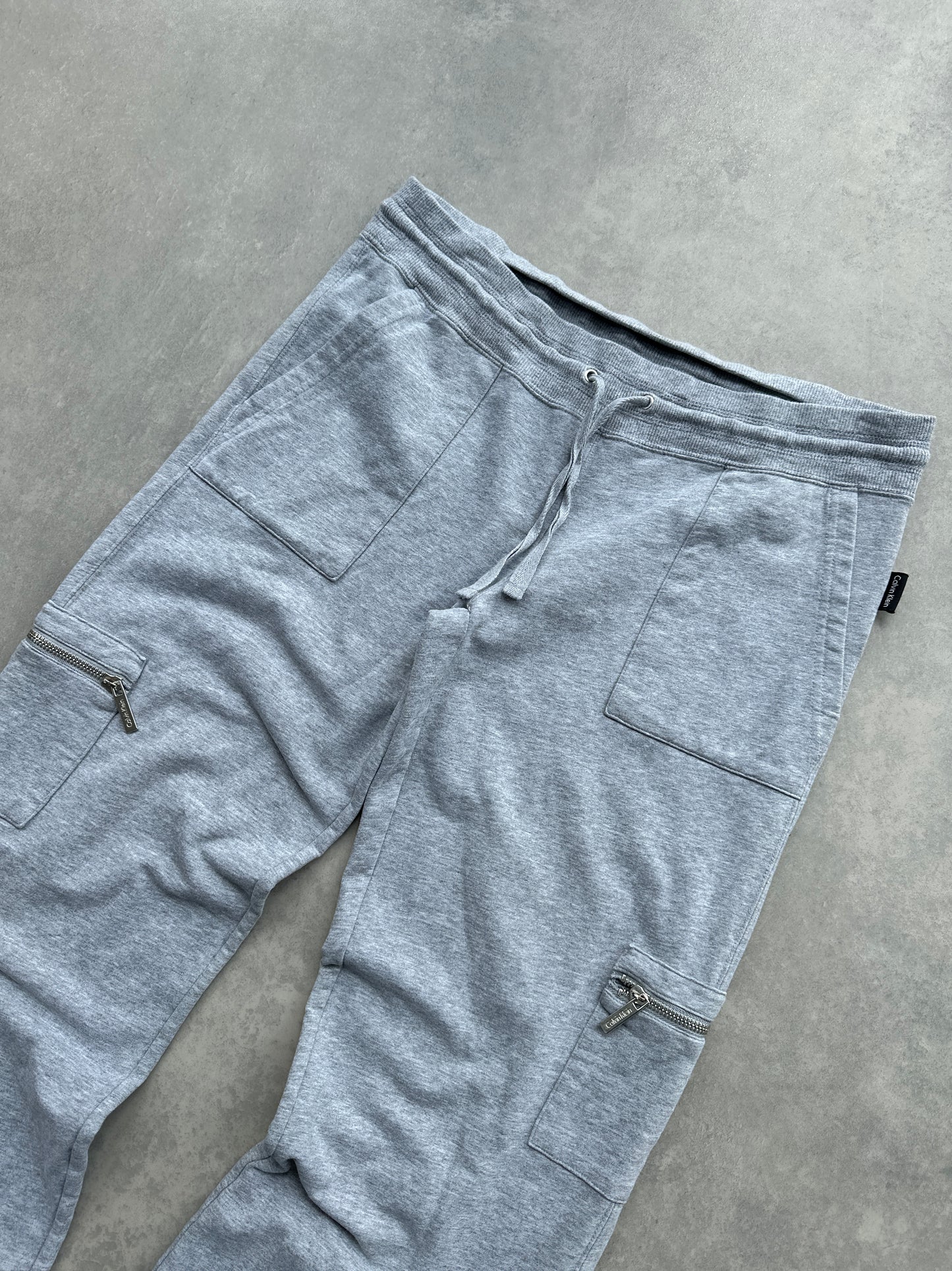 Calvin Klein ženska široka trenerka (S)