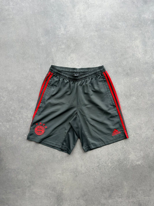 Adidas x Bayern Munchen muški fudbalski šorc (S)