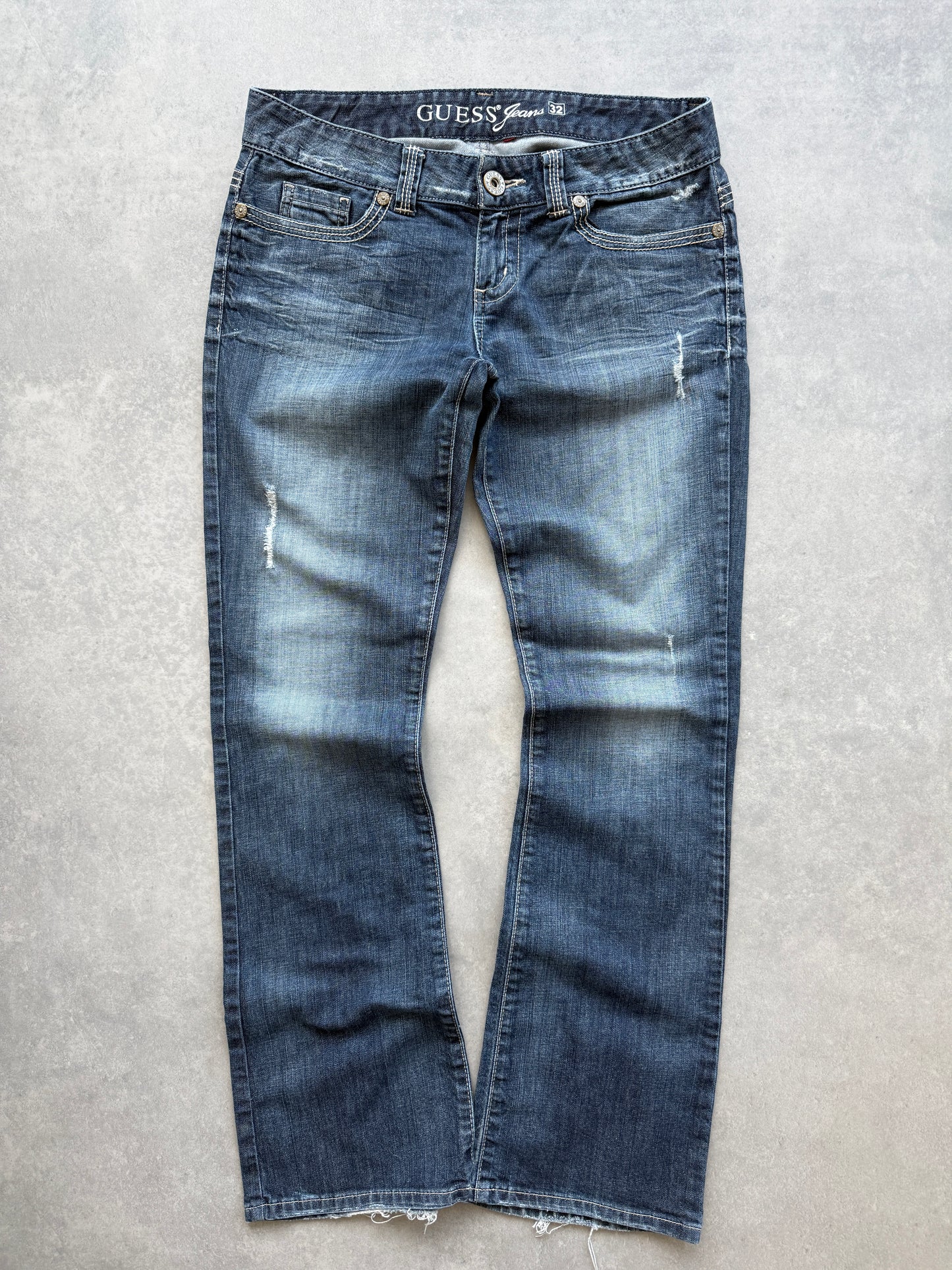 Guess Y2K ženske bootcut farmerke (32)