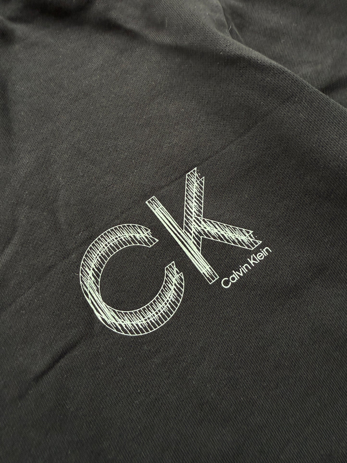 Calvin Klein muška crna dukserica (XXL)