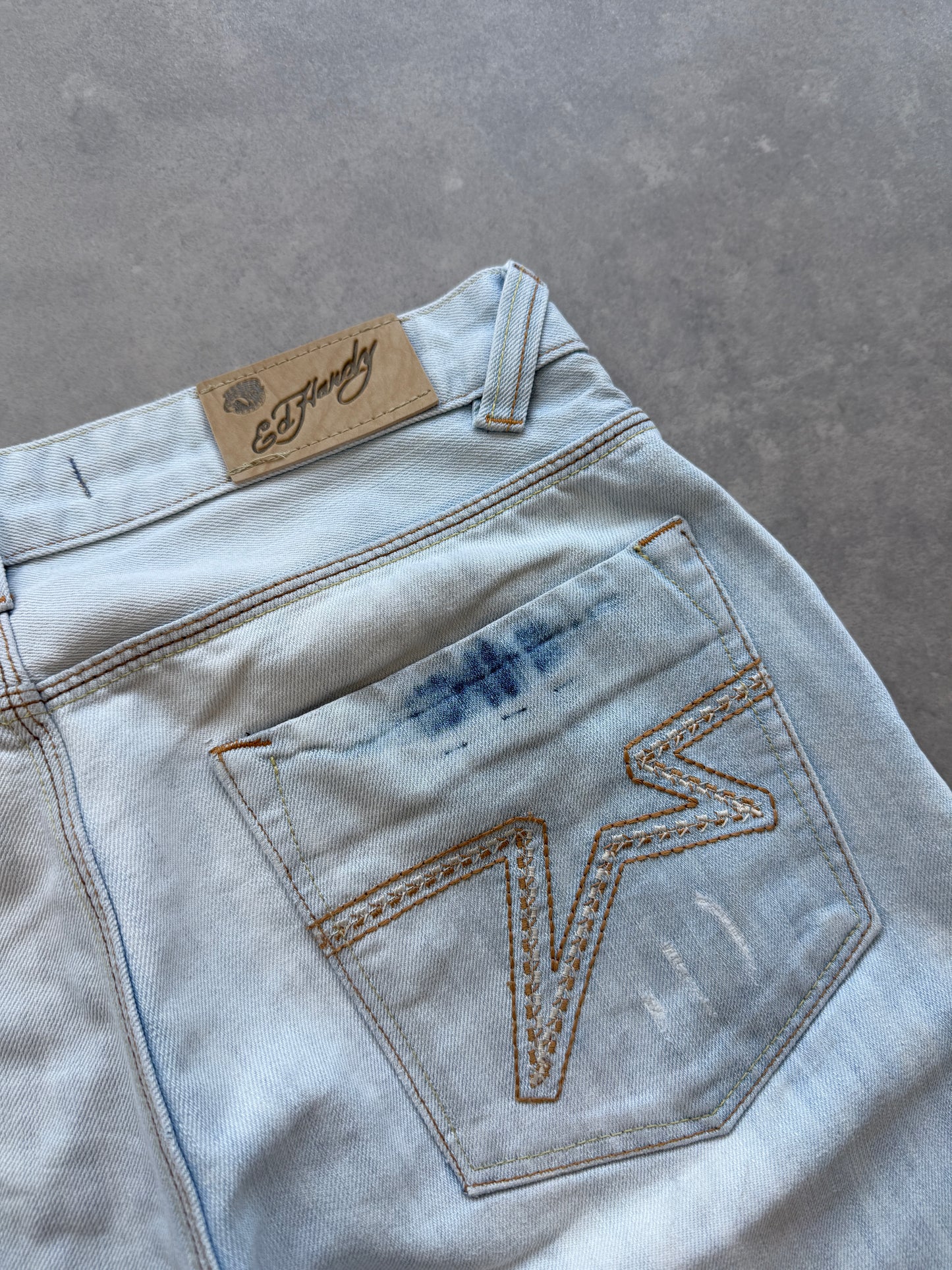 Ed Hardy 2000s muški teksas šorc (33)