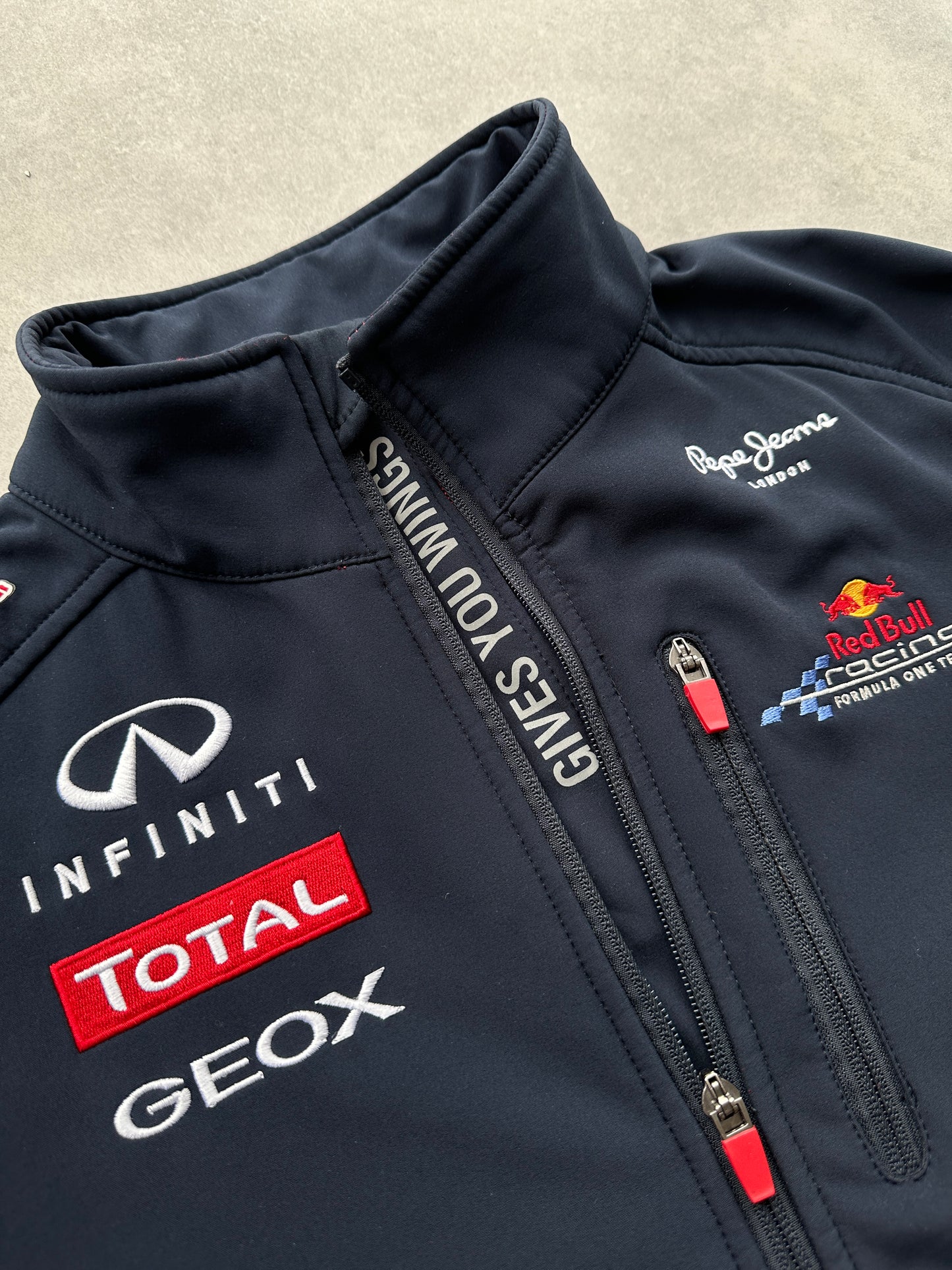 Pepe Jeans RedBull ženska softshell jakna (M)