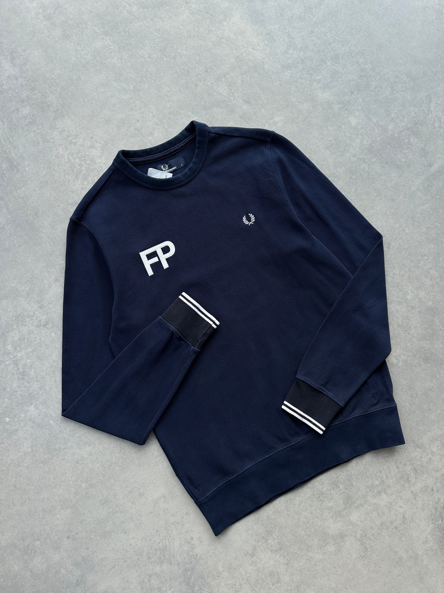 Fred Perry muška navy dukserica (S)