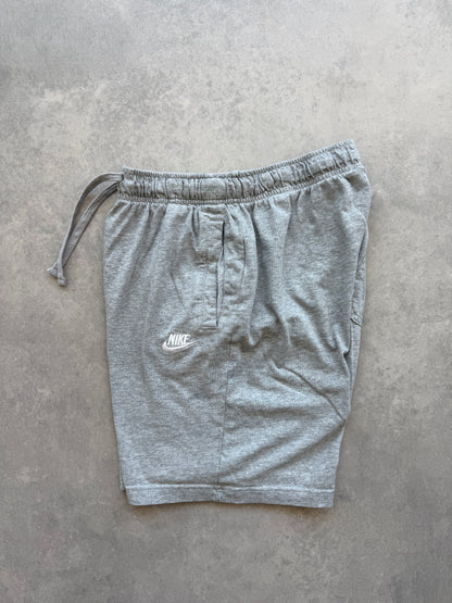 Nike muška basic sivi šorc (S)