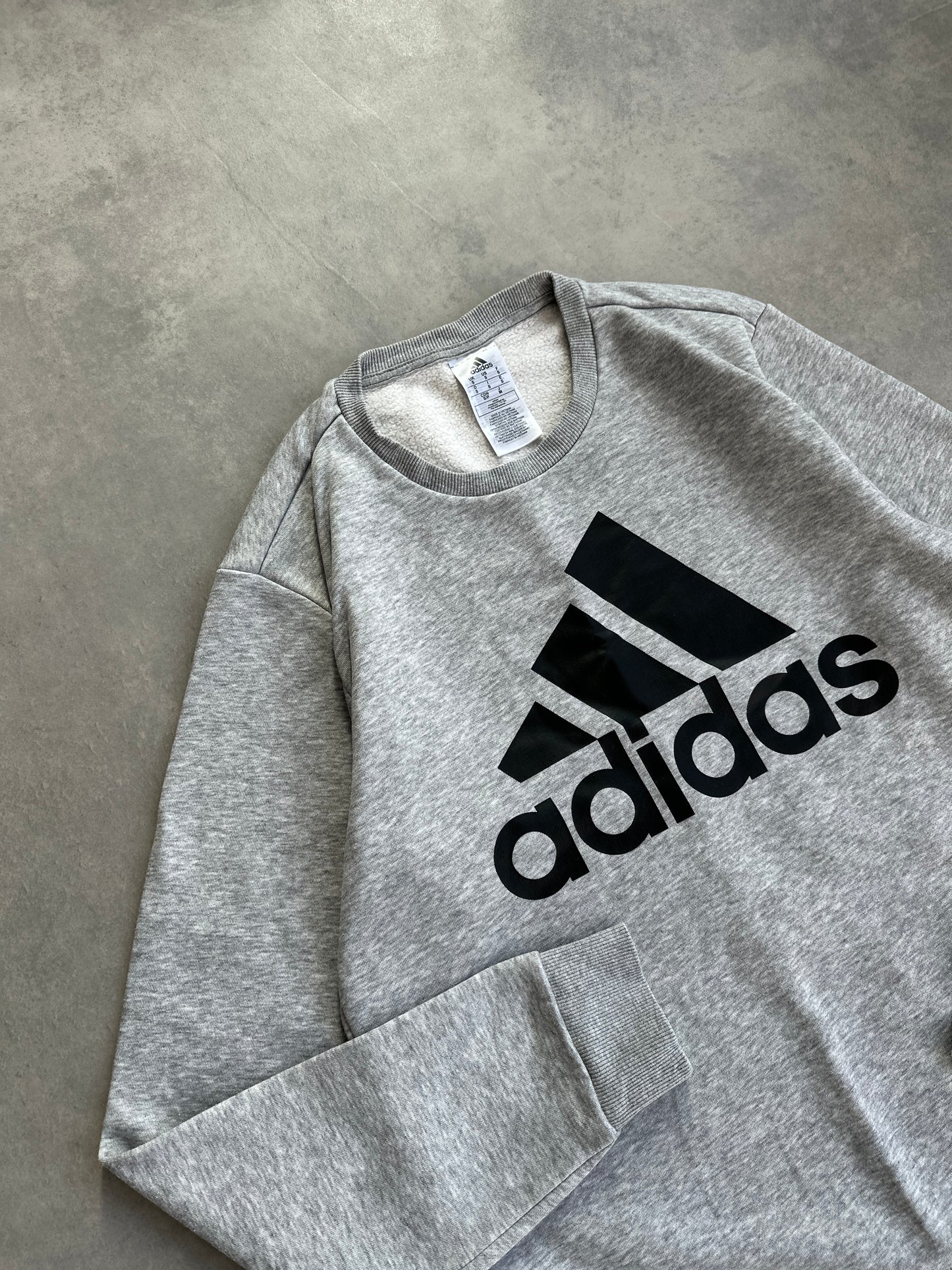 Adidas muška basic siva dukserica (S)