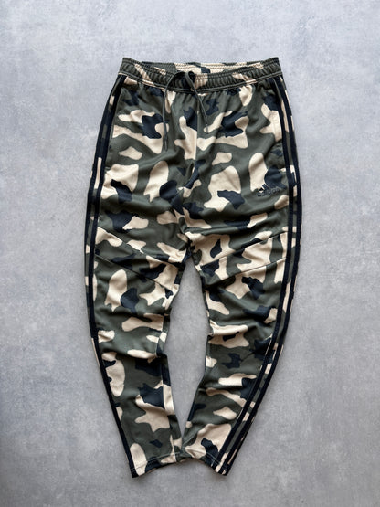 Adidas muška maskirna slim fit trenerka (M)