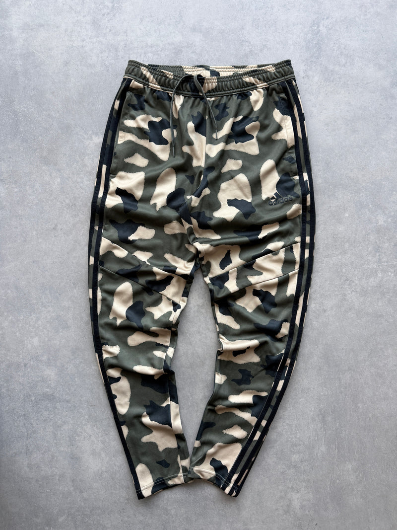 Adidas muška maskirna slim fit trenerka (M)