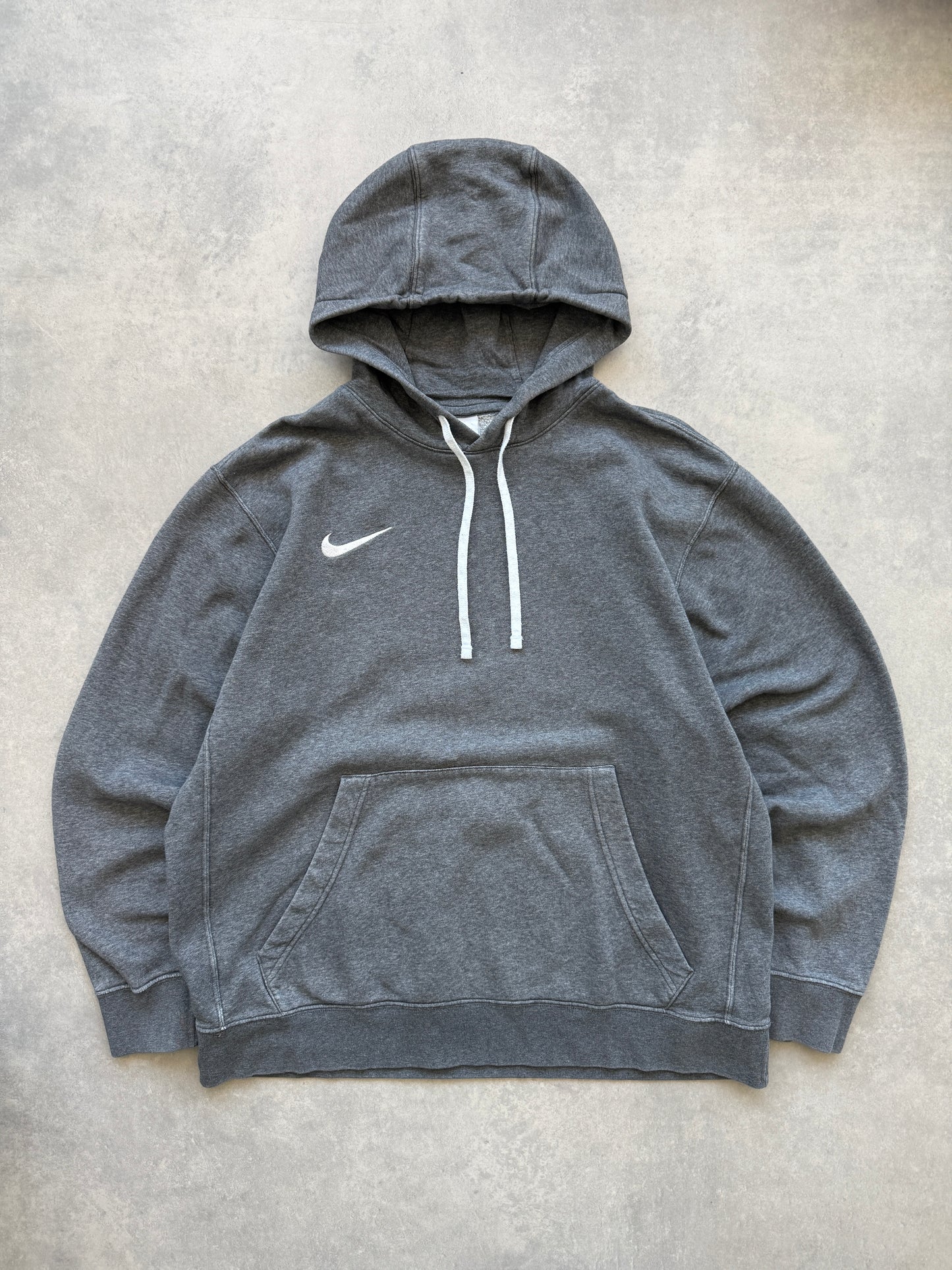 Nike muška basic siva dukserica (XL)