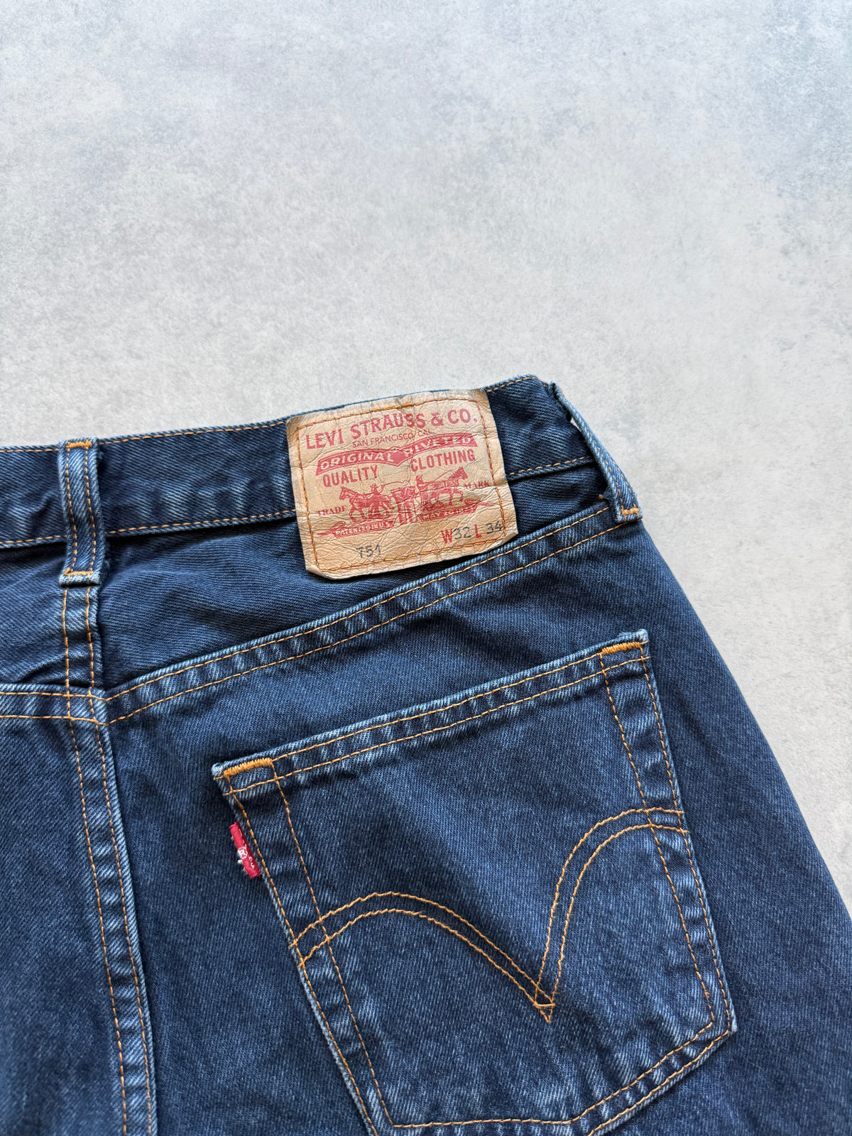 Levis 751 muške tamno plave farmerke (32x34)
