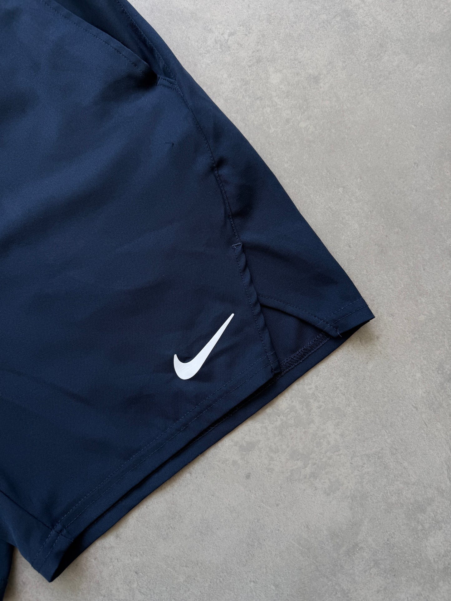 Nike muški navy sportski šorc (S)