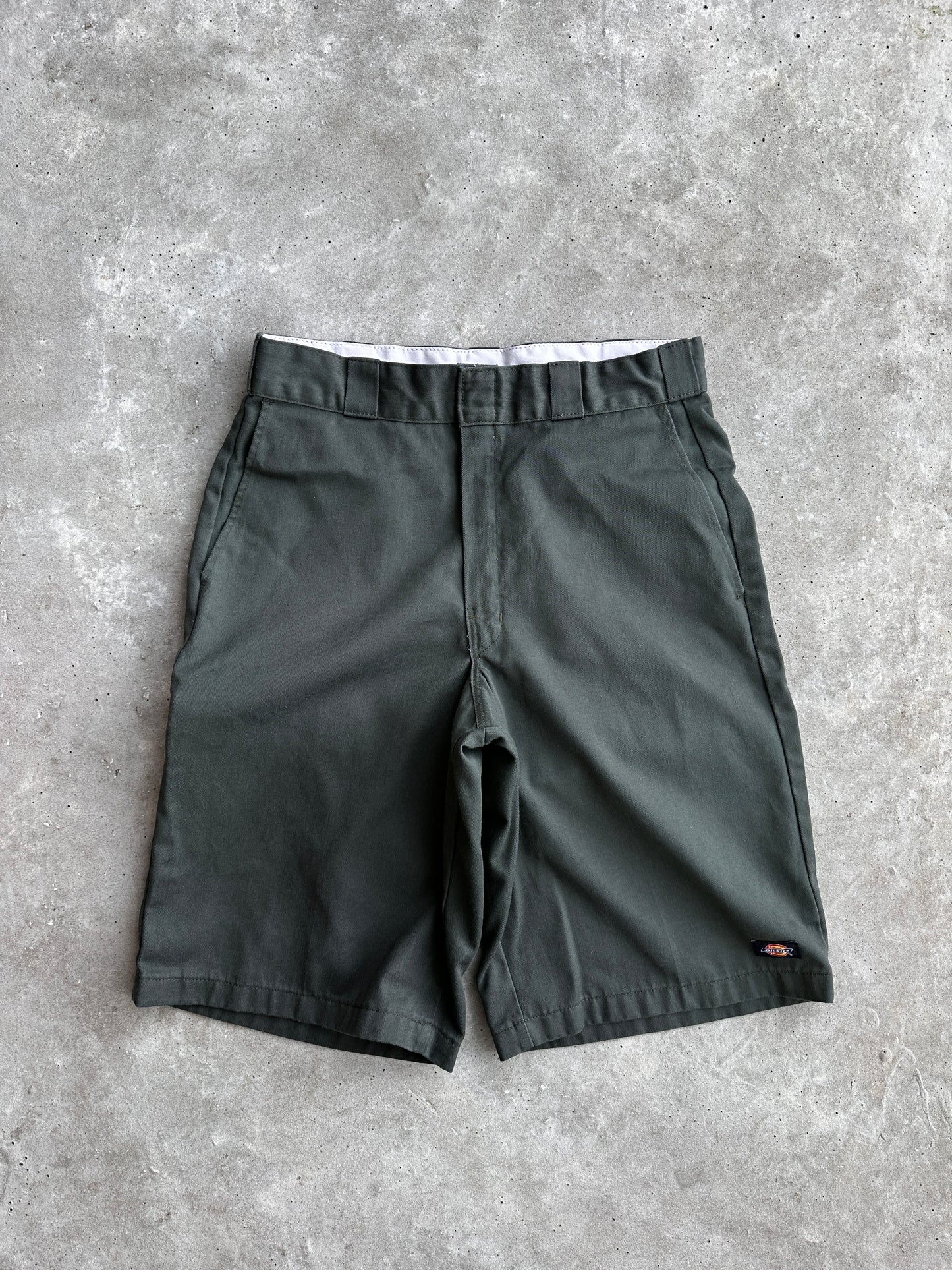 Dickies 2000s muški zeleni šorc (32)