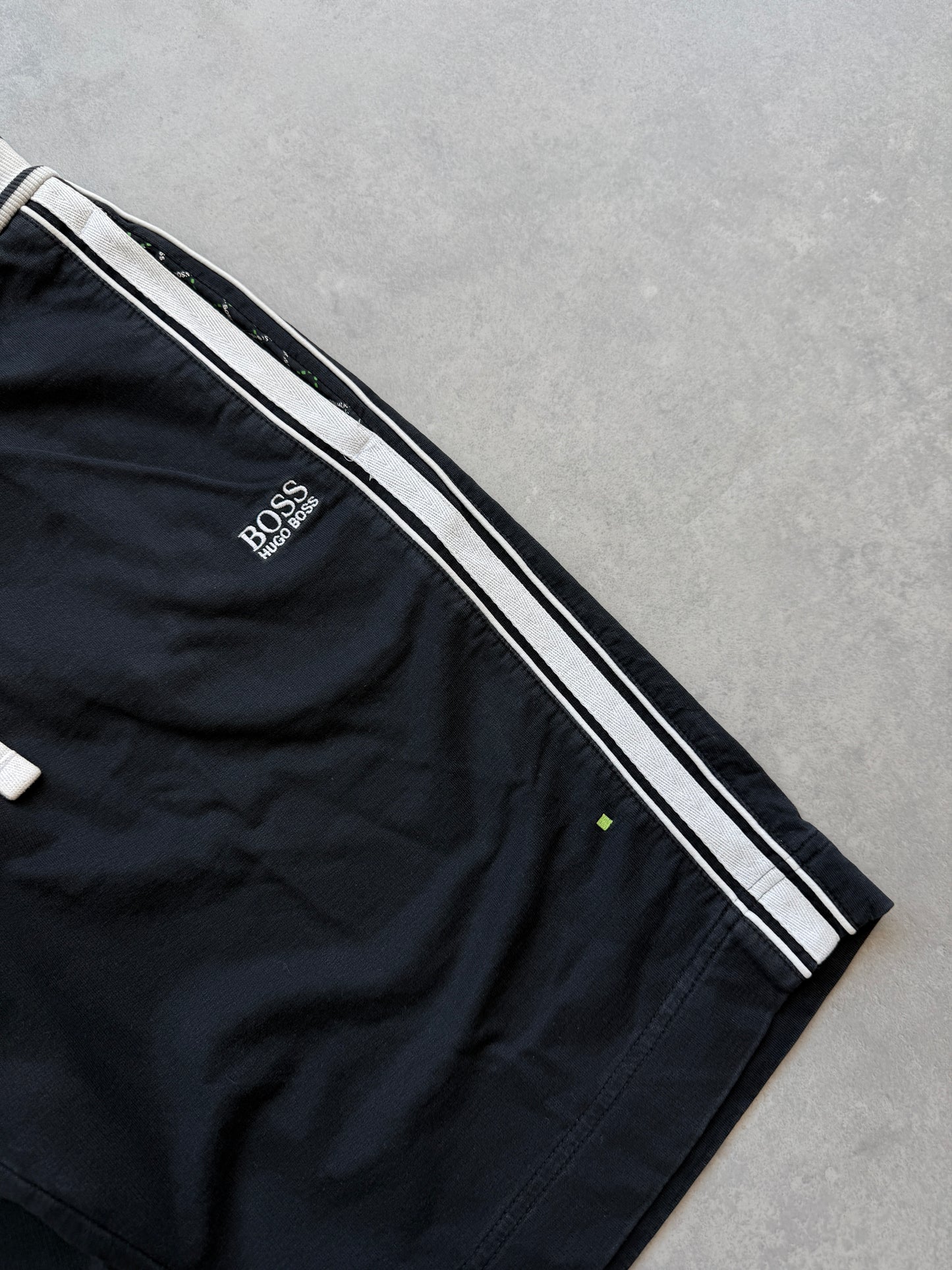 Hugo Boss muški basic crni šorc (S)