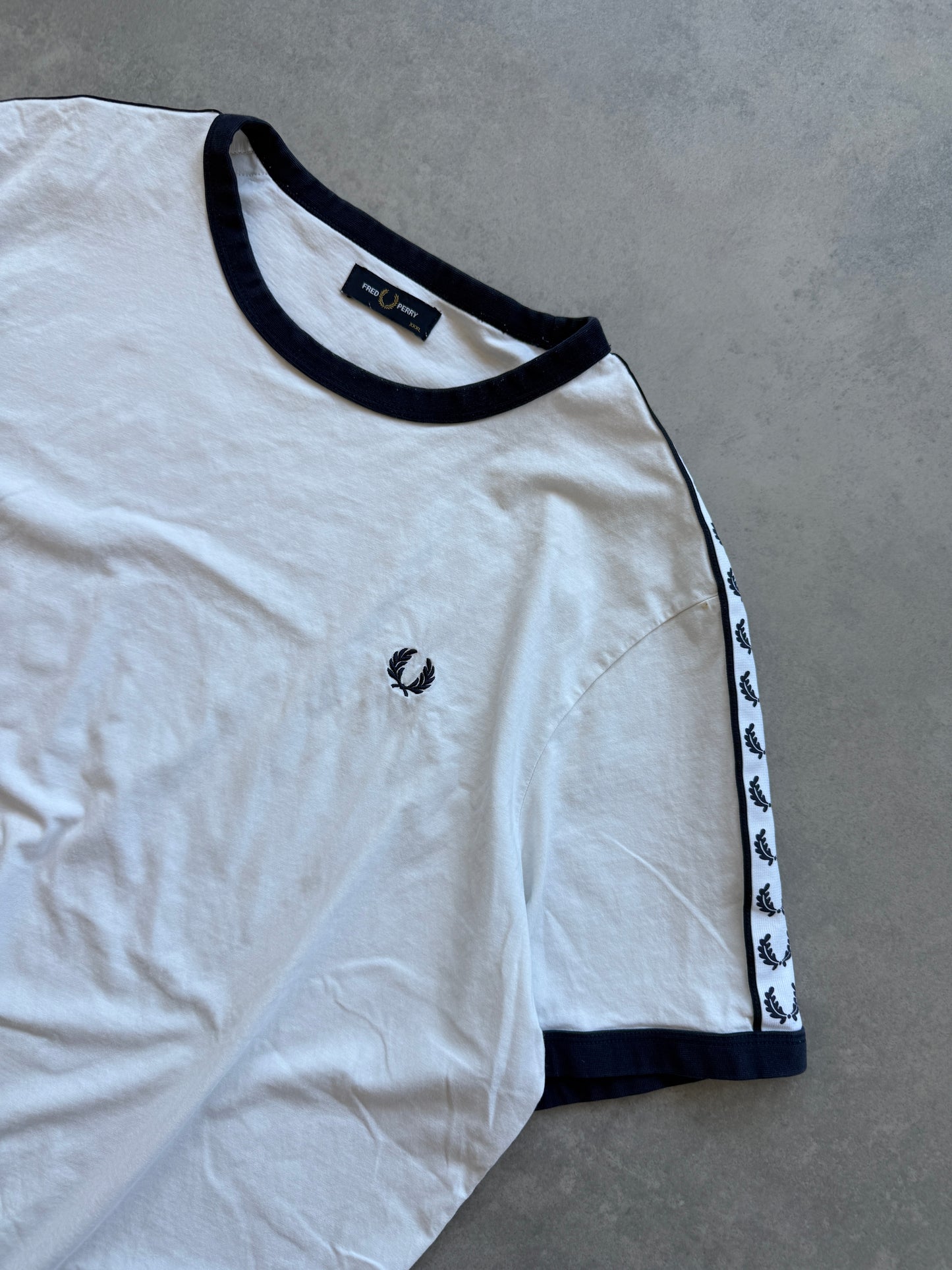 Fred Perry muška bijela majica (XL)