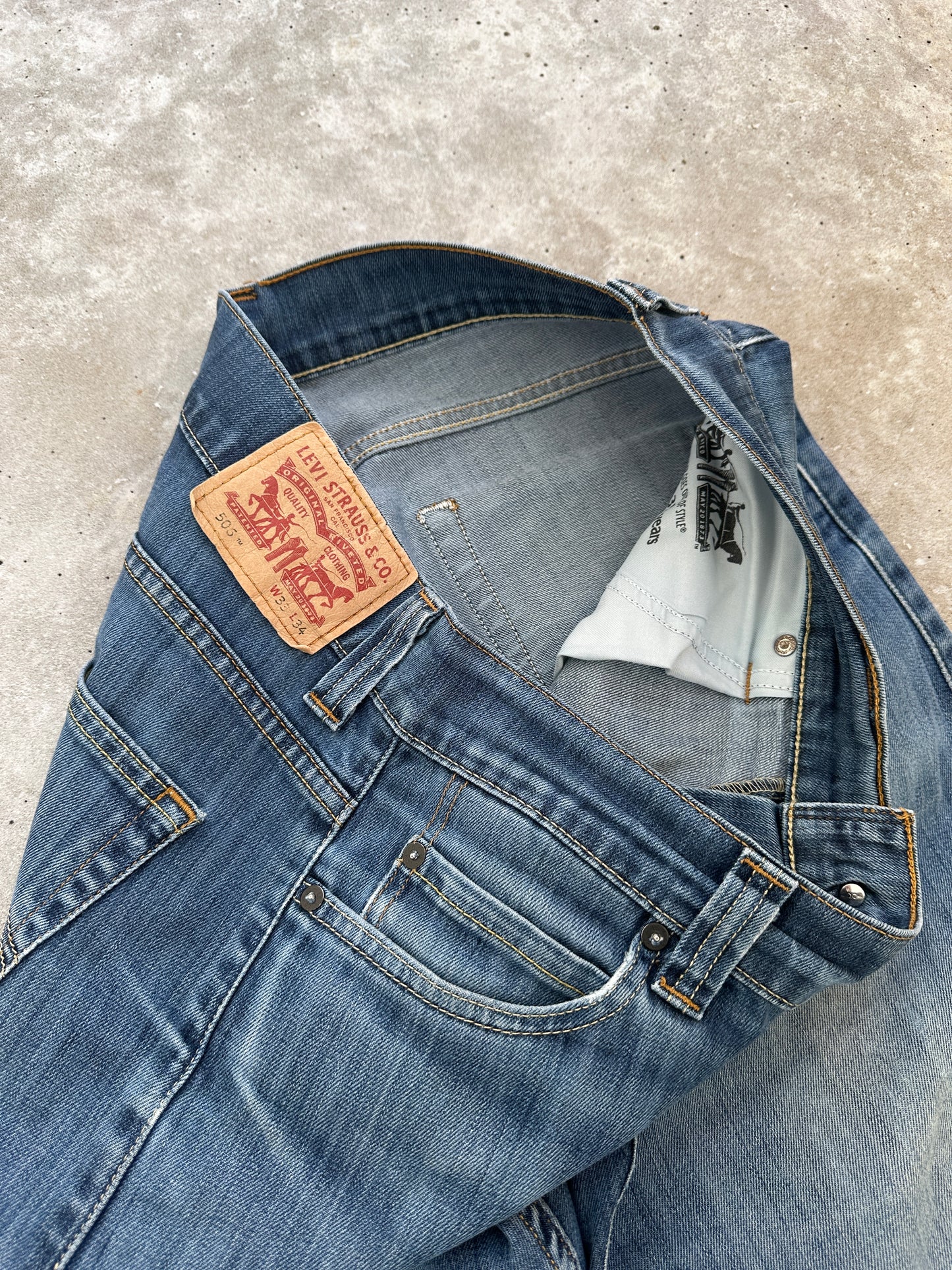 Levis 505 muške farmerke (33x34)