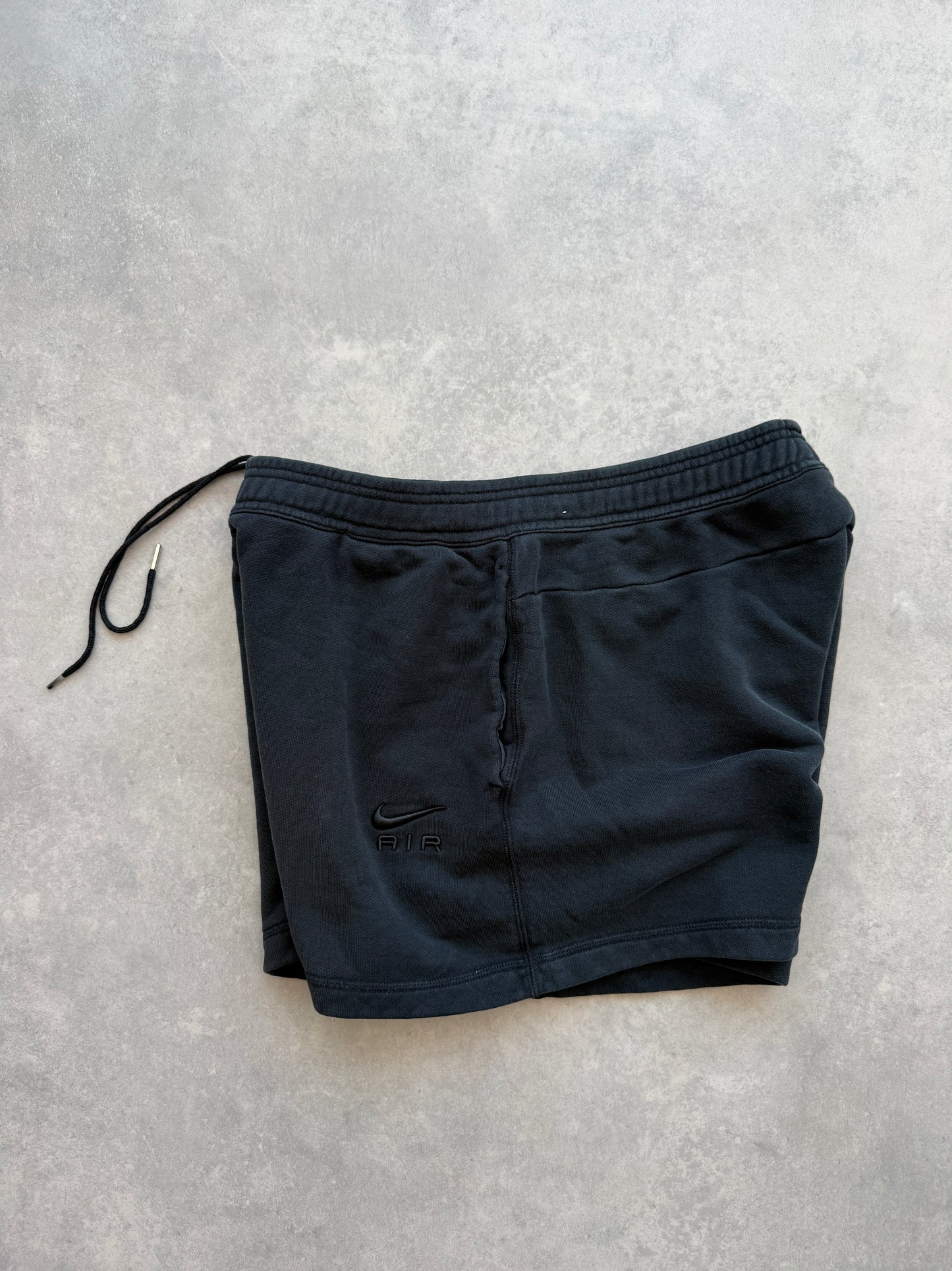 Nike ženski kratki crni šorc (XL)