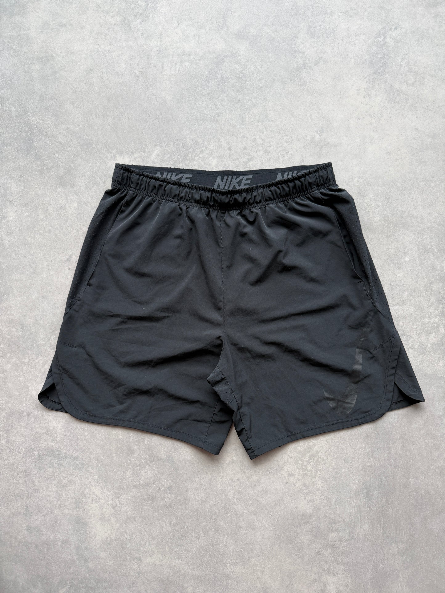 Nike Dri Fit muški crni sportski šorc (XL)