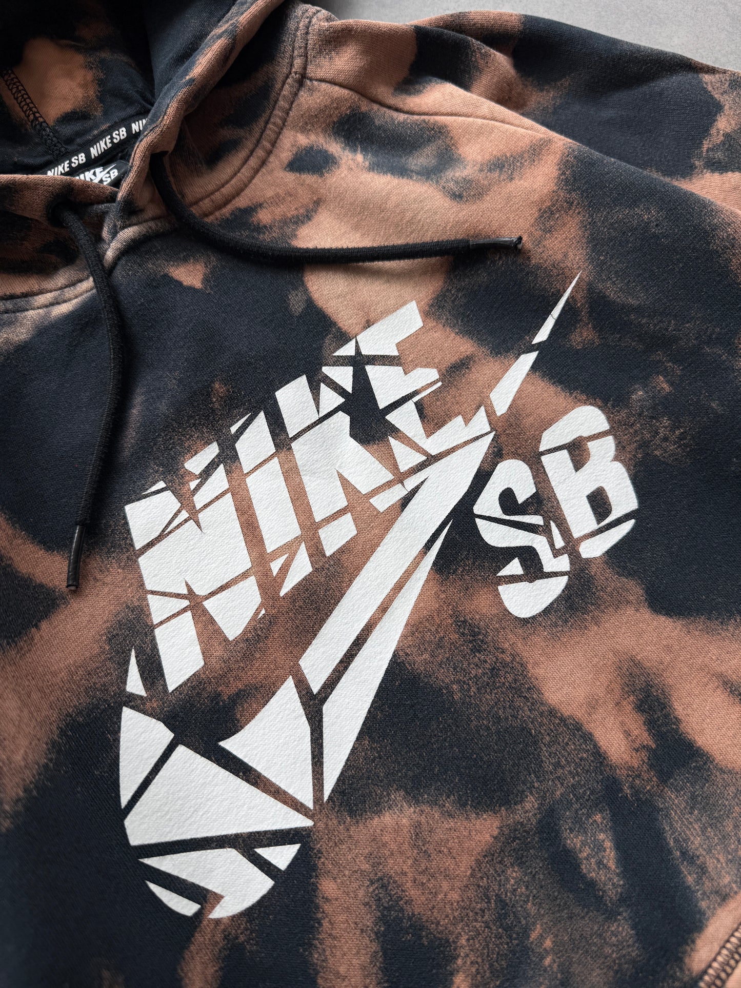 Nike SB muška bleach dye dukserica (S)
