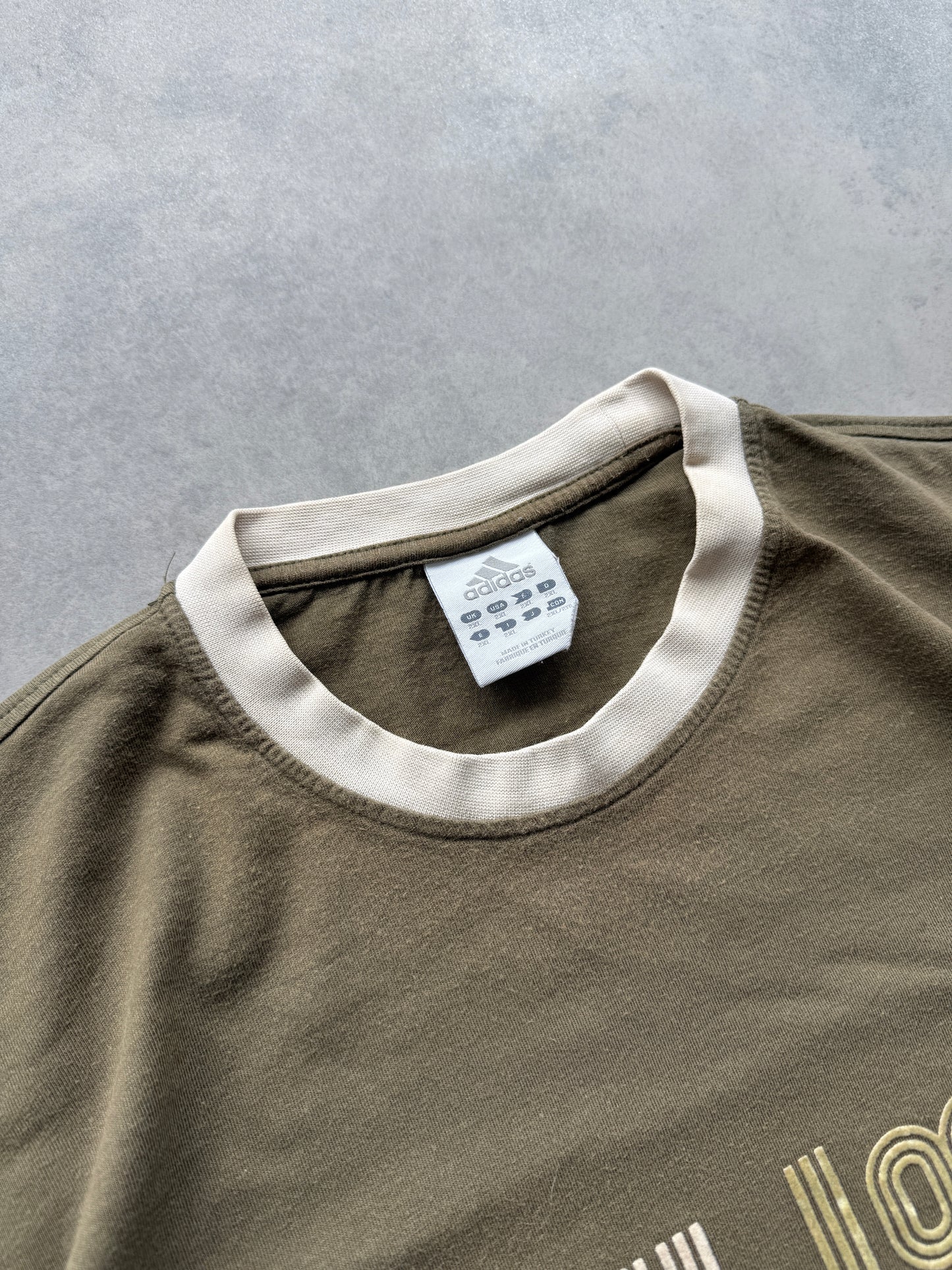 Adidas 2000s muška majica (XL)