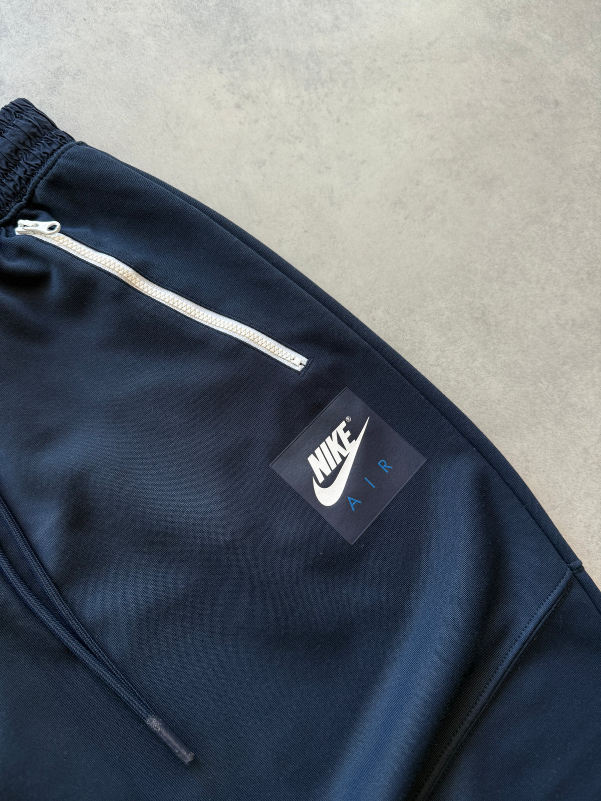Nike Air muška slim fit plava trenerka (M)