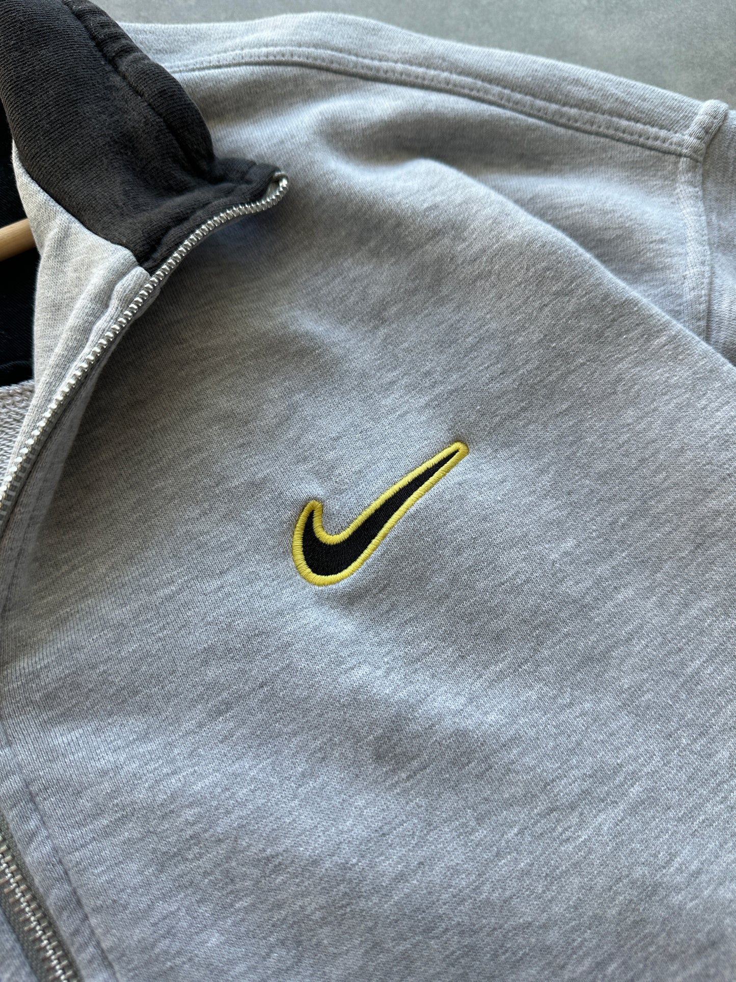 Nike 90s muška siva dukserica (XL)