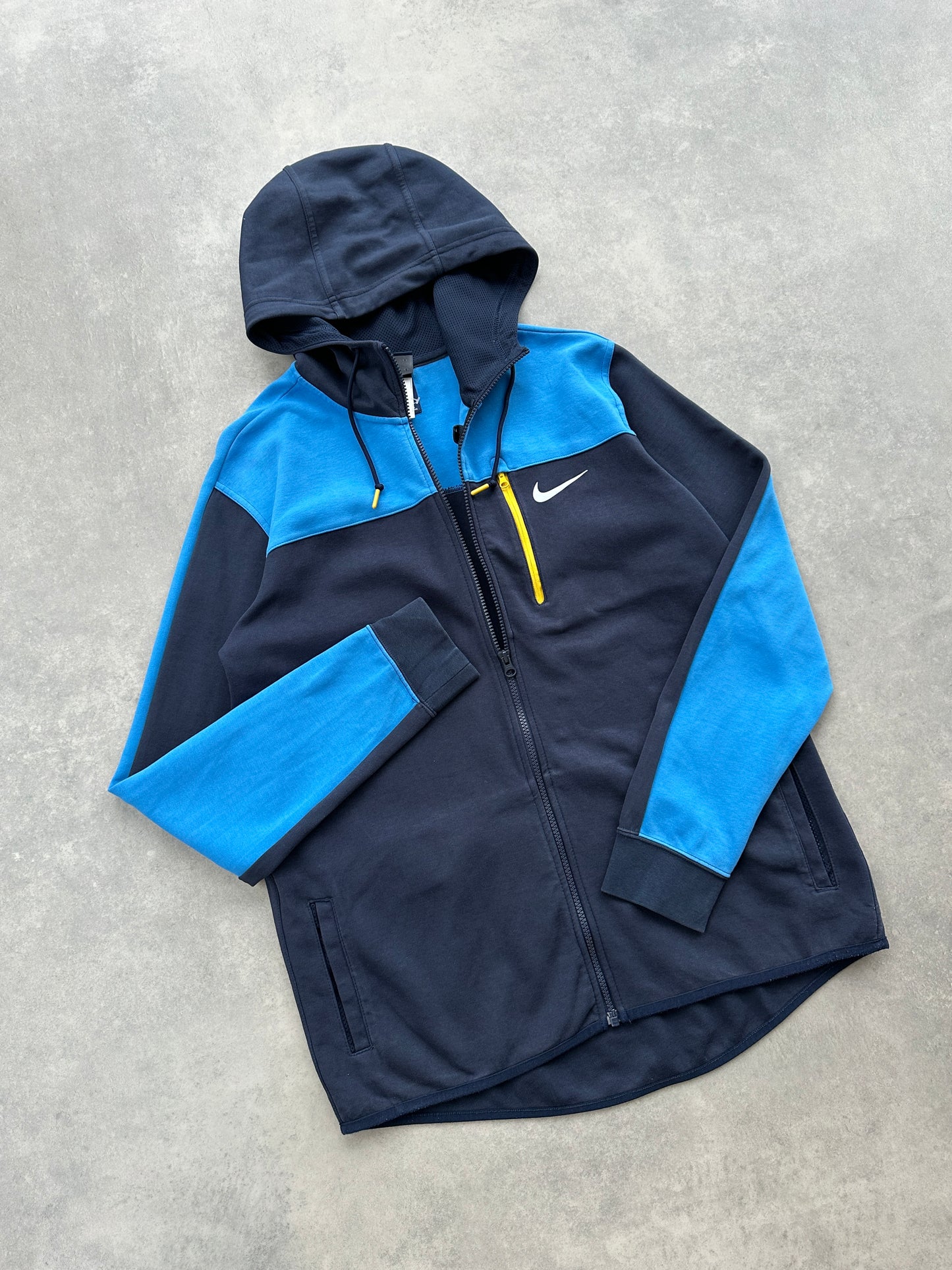Nike muška plava zip up dukserica (L)