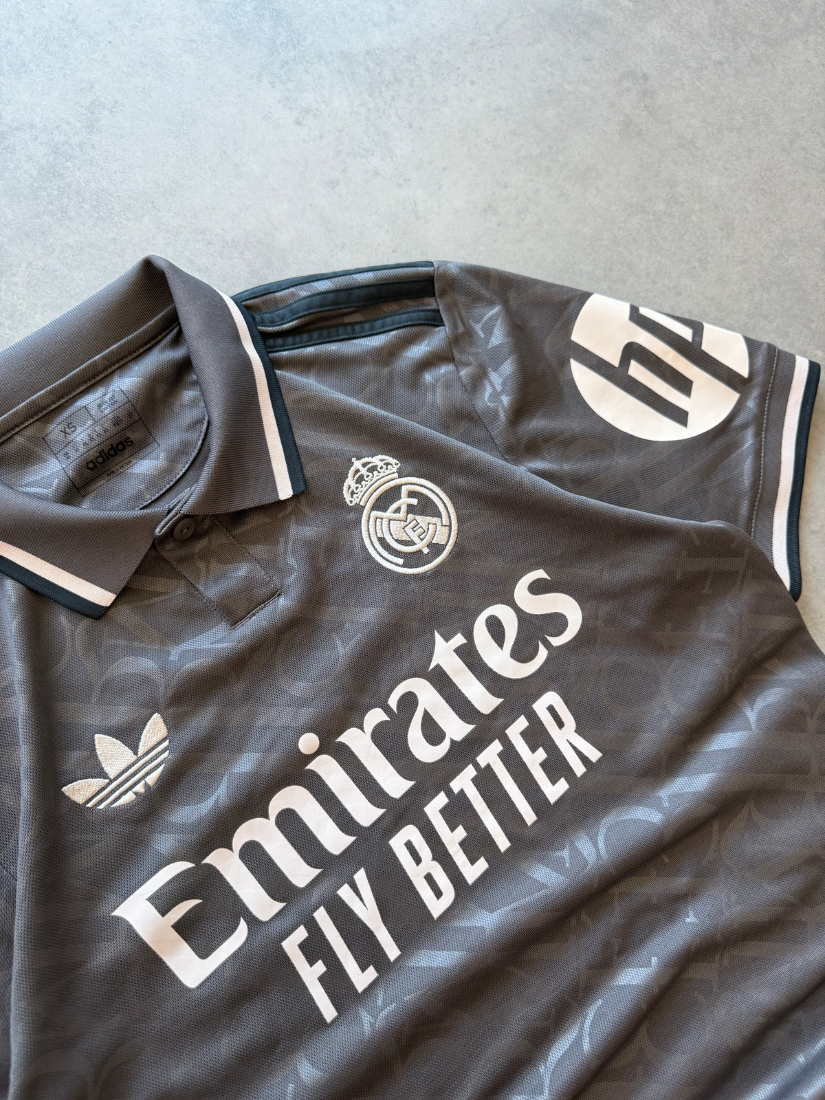 Adidas x Real Madrid 24/25 Third Kit muški dres (XS)