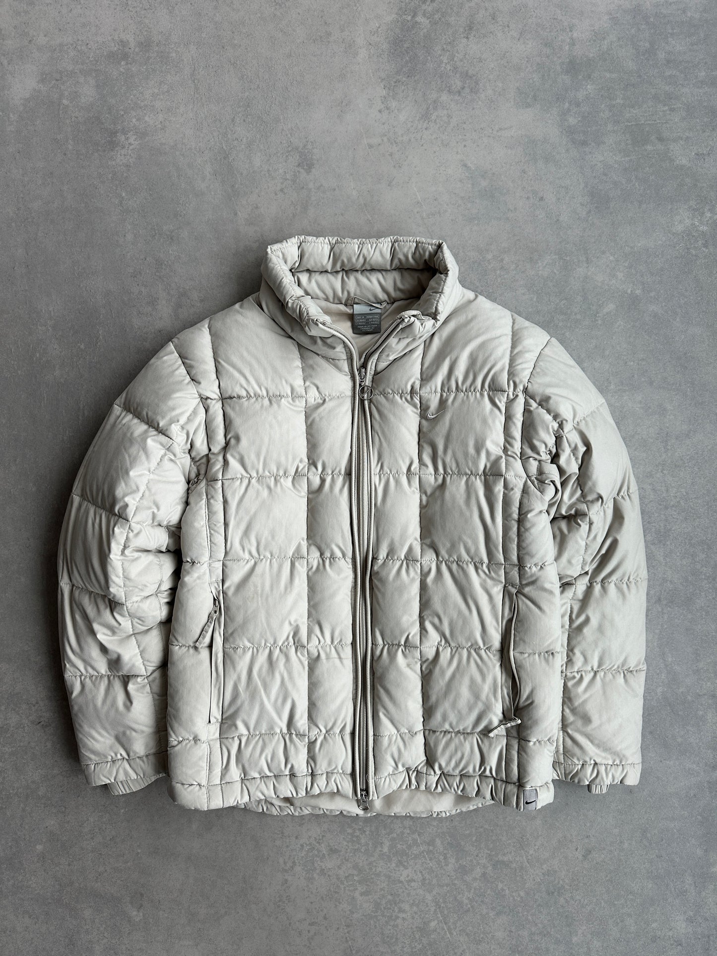 Nike 2000s ženska bijela puffer jakna (M)