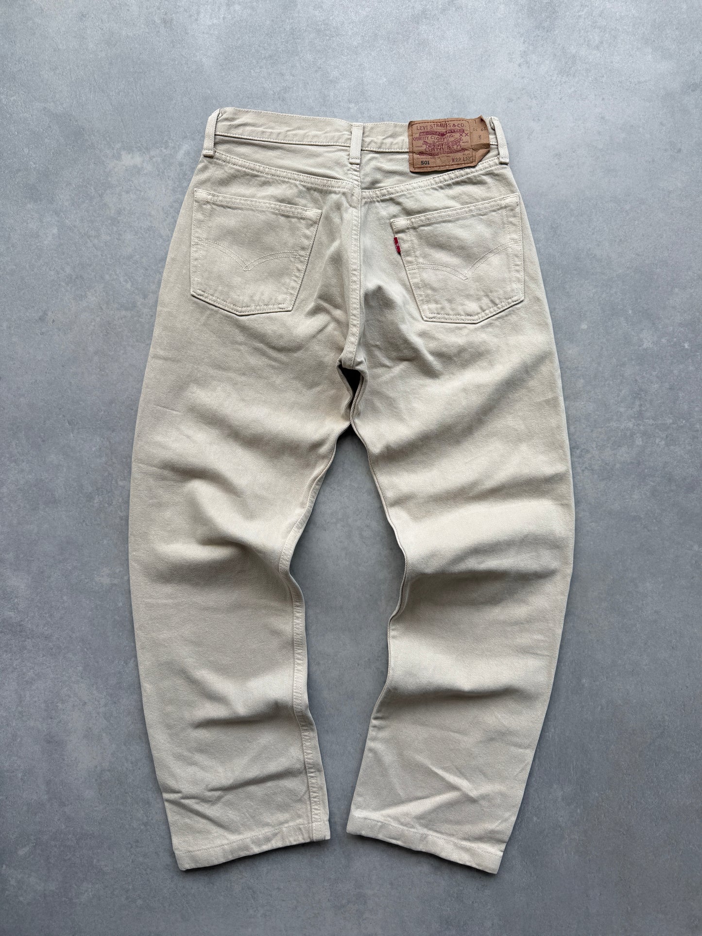 Levis 501 vintage ženske bež farmerke (29x32)