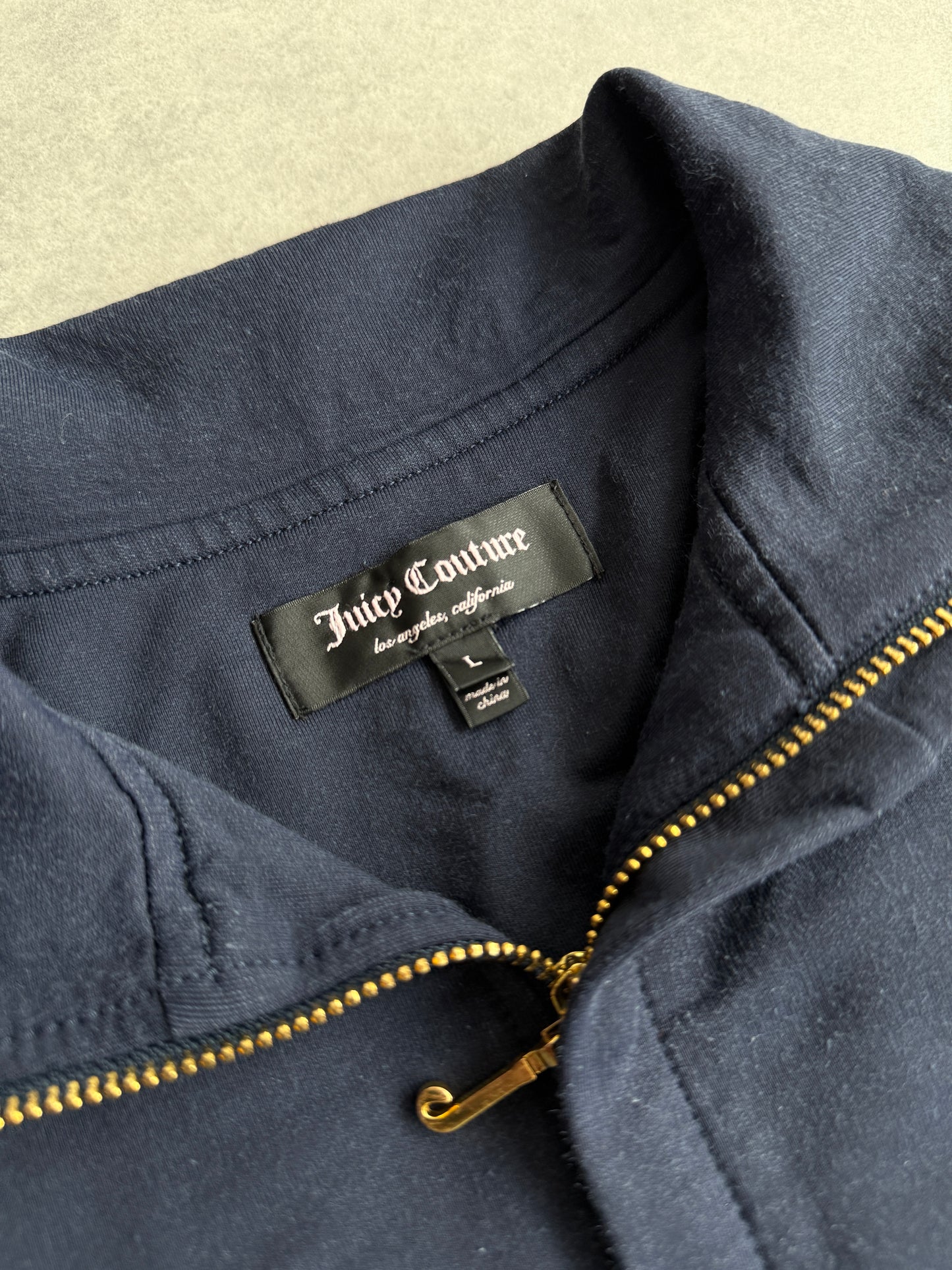 Juicy Couture ženska zip dukserica (L)