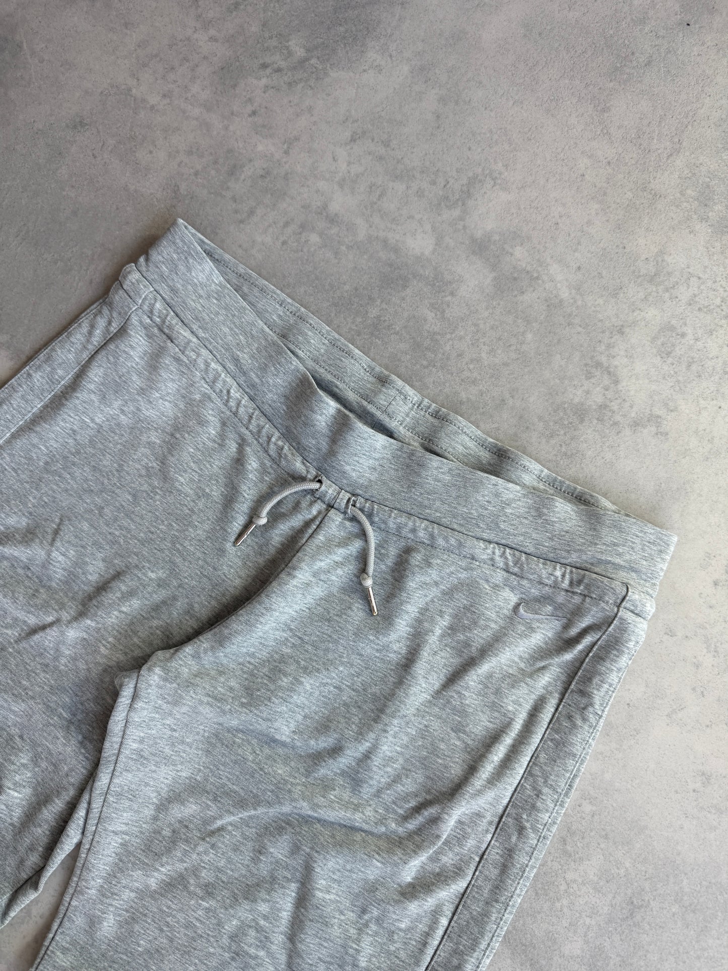 Nike 2000s ženska siva trenerka (M)