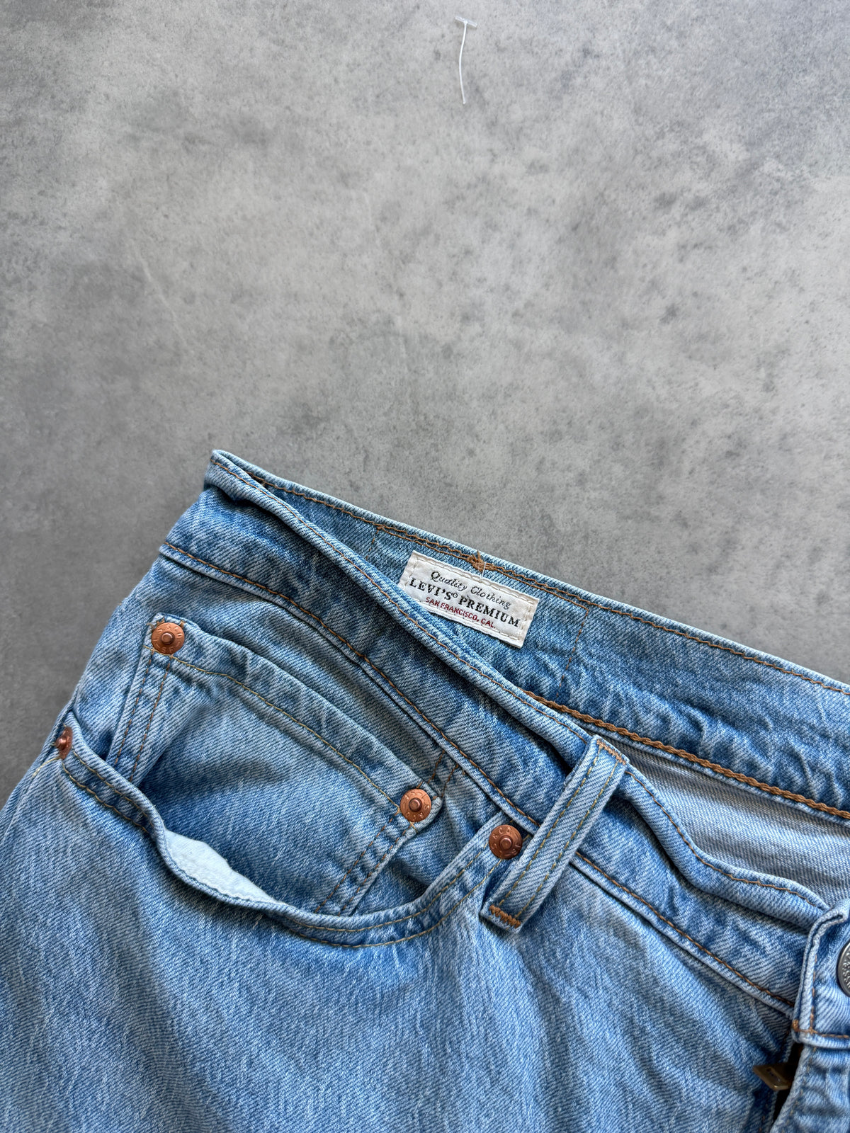 Levis 511 muške svijetlo plave slim fit farmerke (36x34)