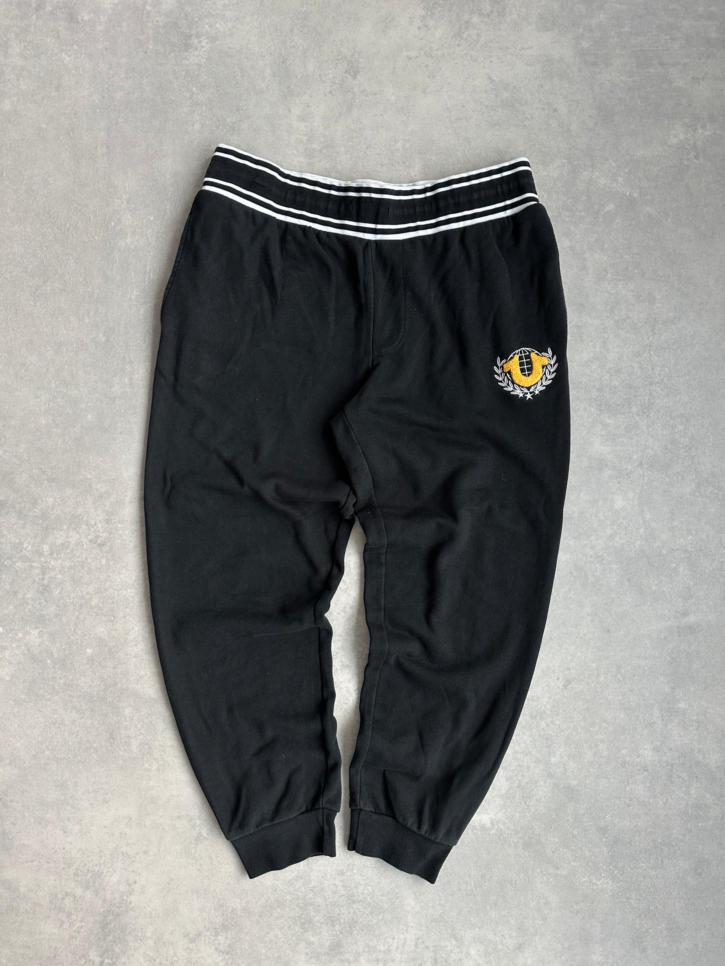 True Religion muška crna trenerka (XL)