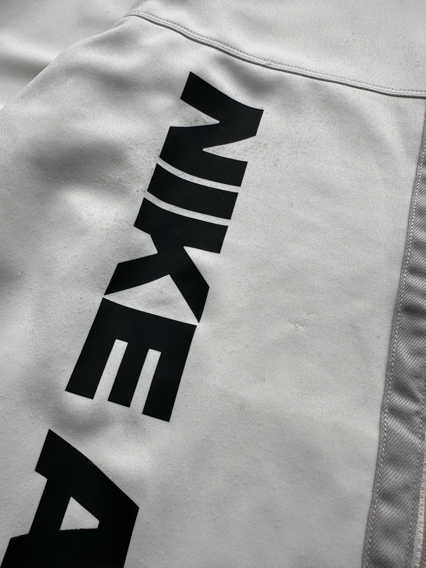 Nike Air muška bijela dukserica (XL)