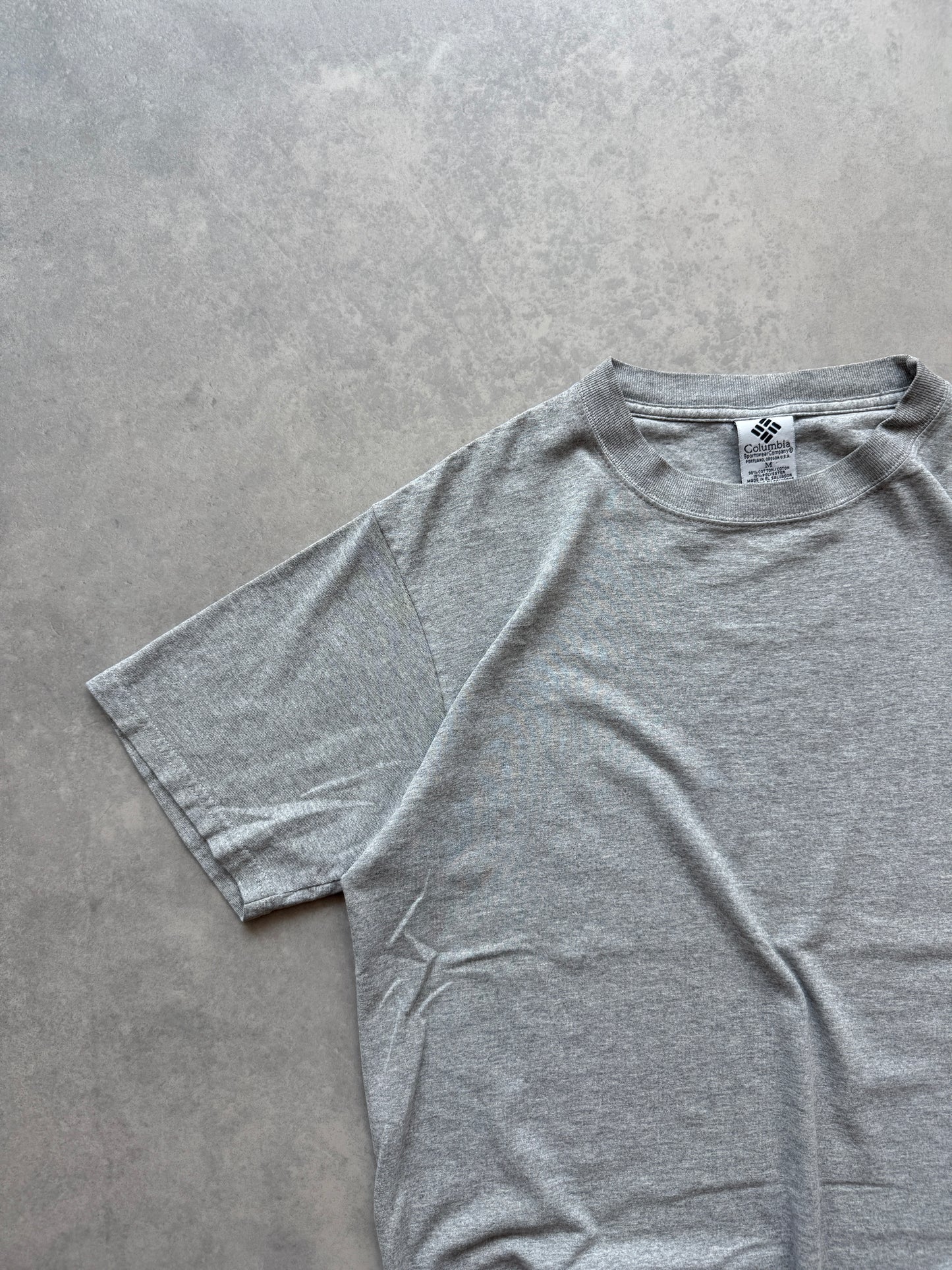 Columbia vintage 90s muška basic siva majica (M)