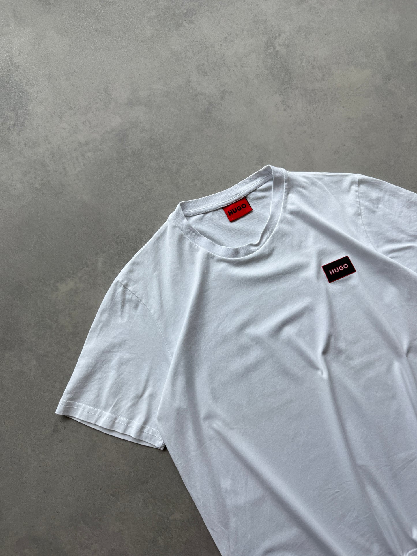 Hugo Boss muška bijela slim fit majica (XXL)