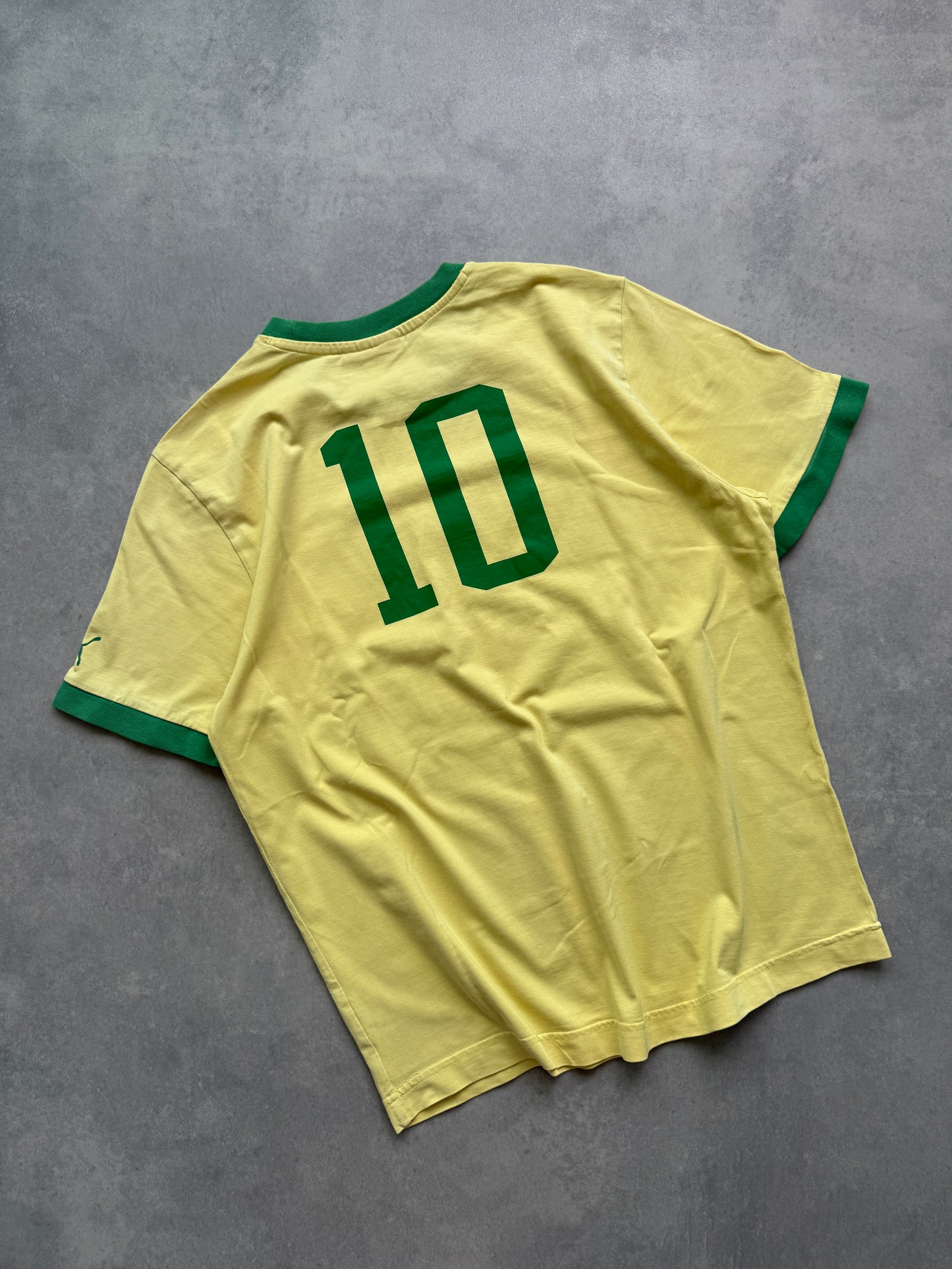 Puma x Brasil vintage 2000s muška majica (L)