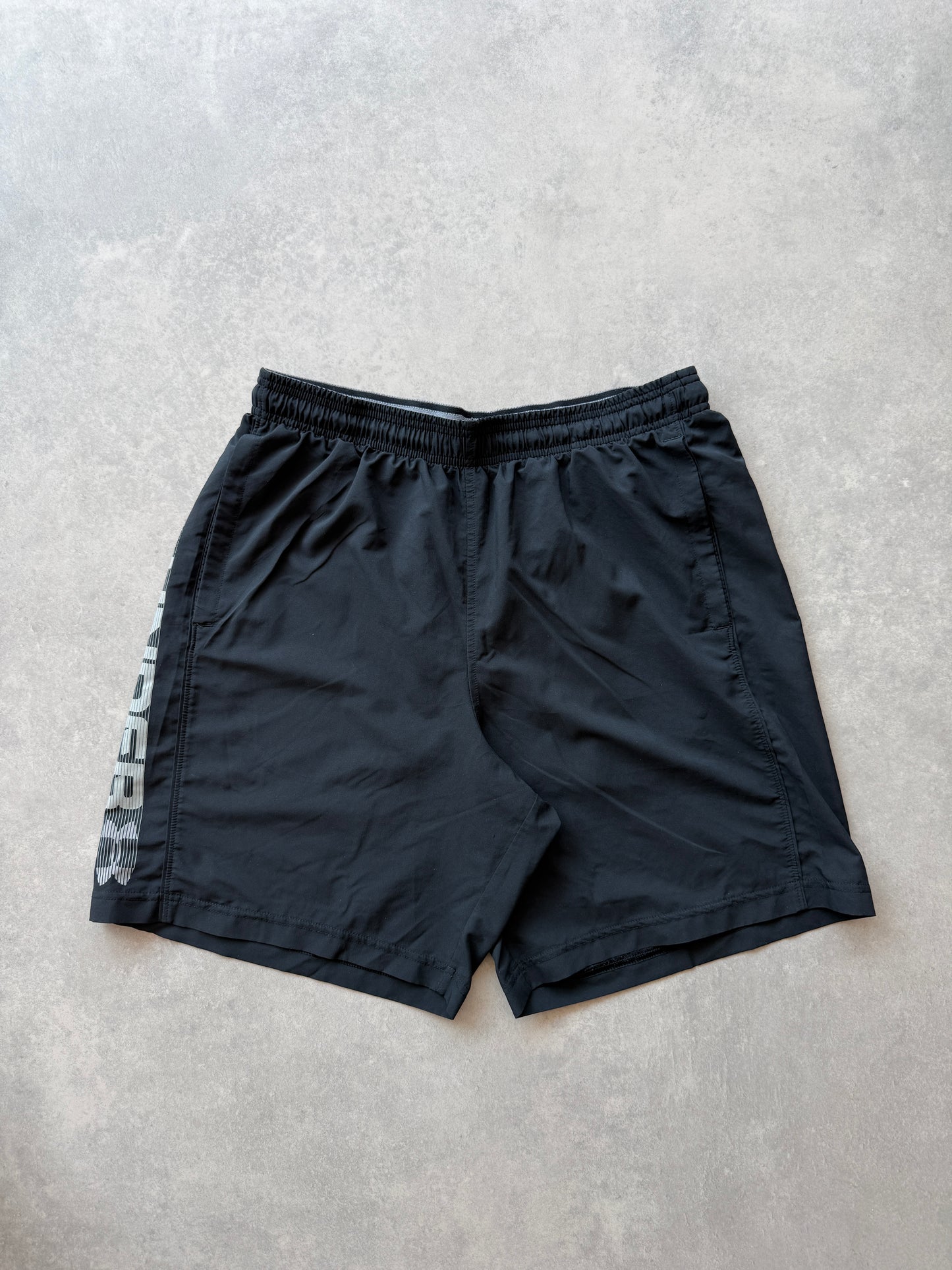 Under Armour muški crni sportski šorc (L)