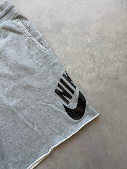 Nike 2000s muški oversized sivi šorc (XL)